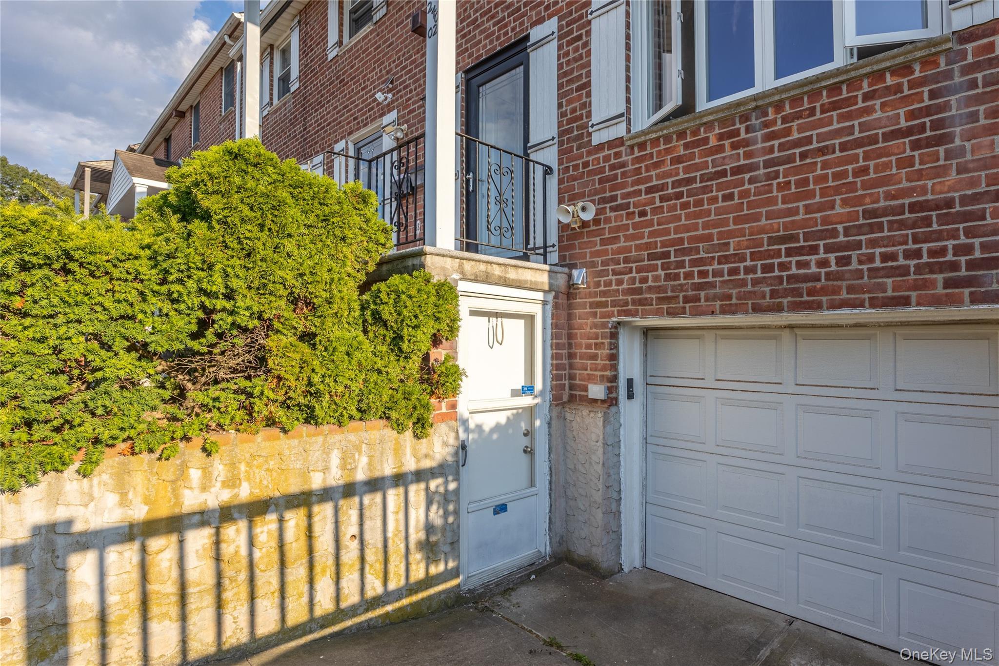 Single Family 65th  Queens, NY 11362, MLS-914578-25