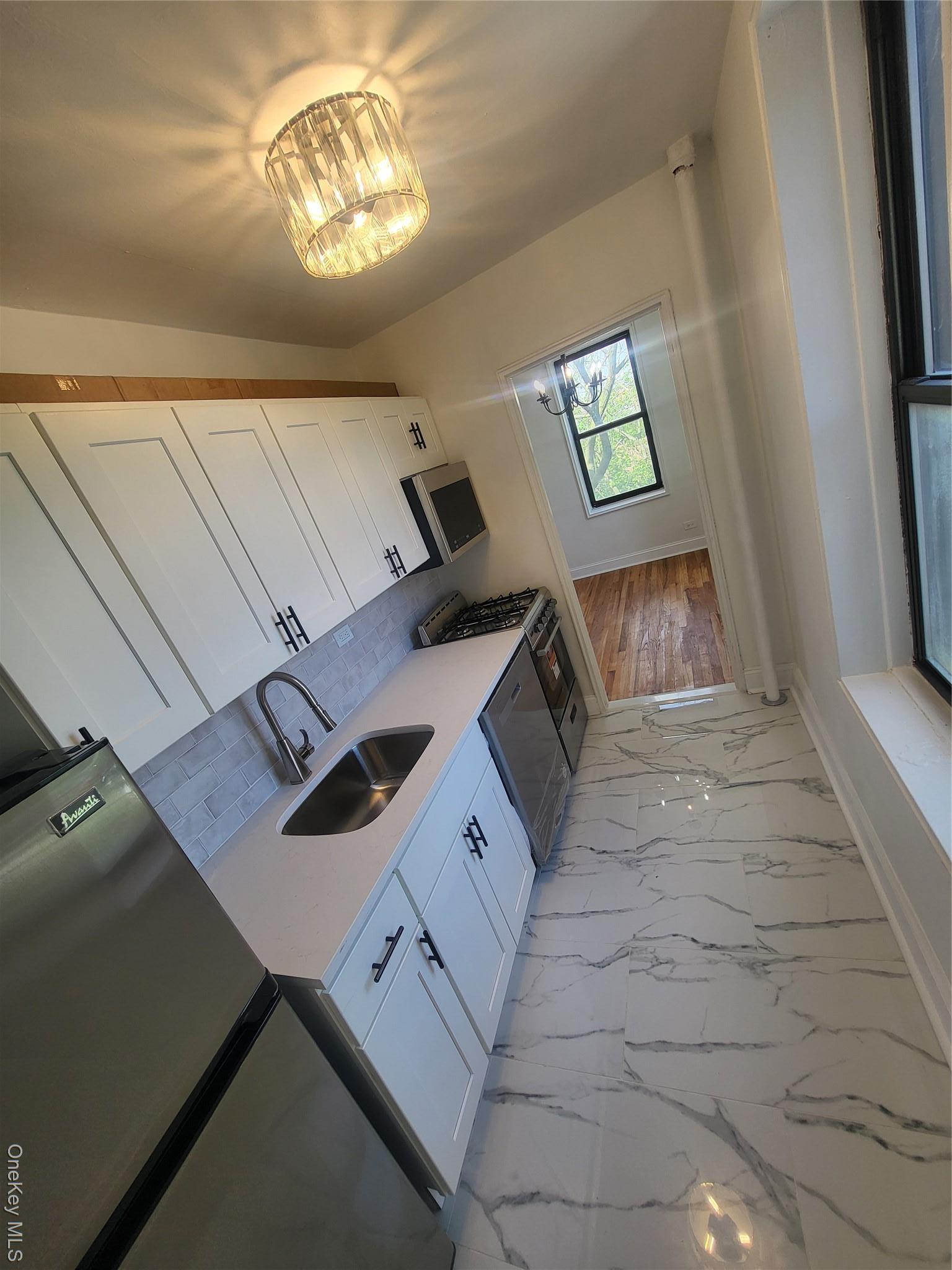 Coop 182nd  Queens, NY 11423, MLS-914592-4