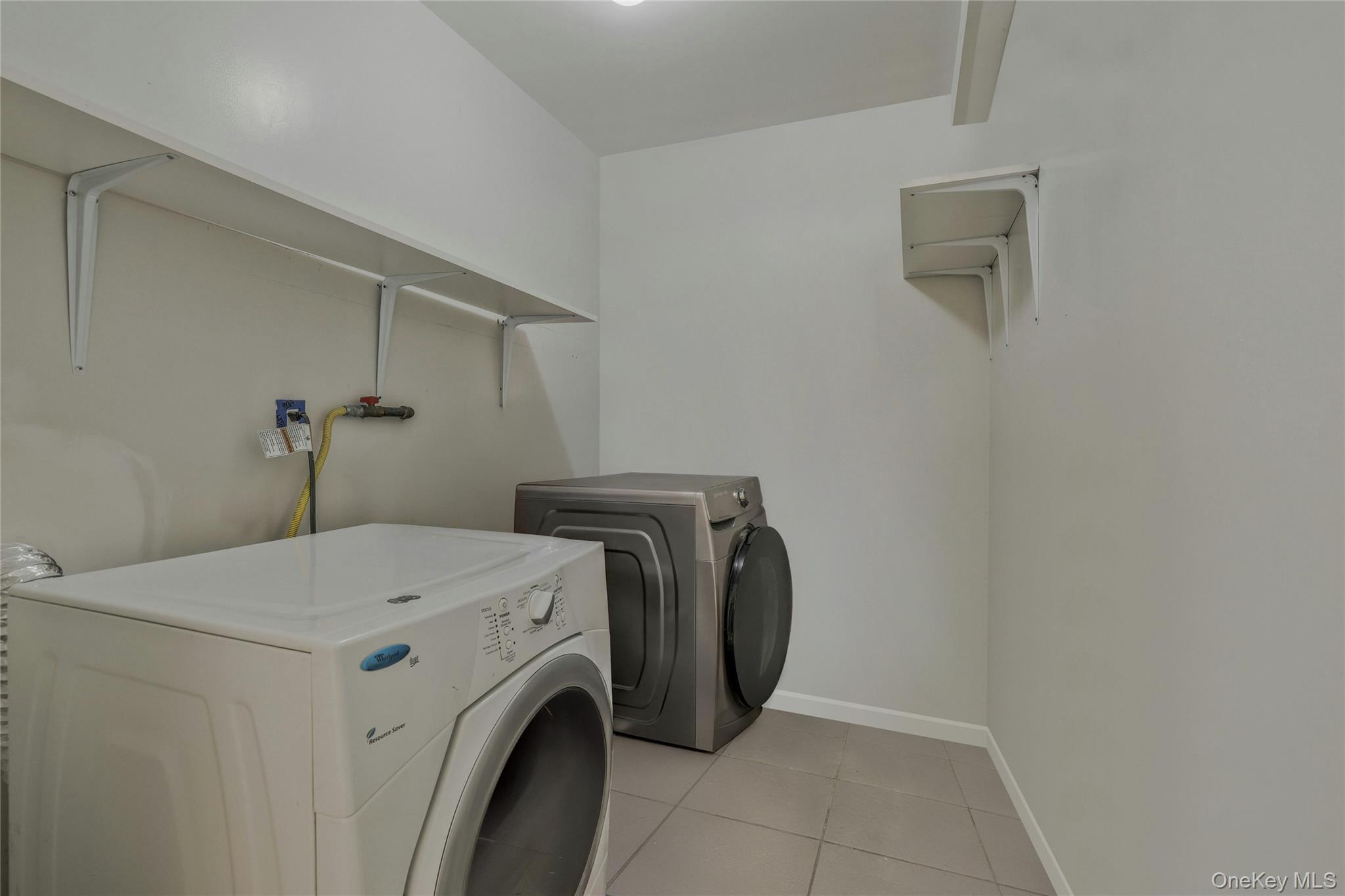 Single Family Essex  Brooklyn, NY 11208, MLS-914617-10