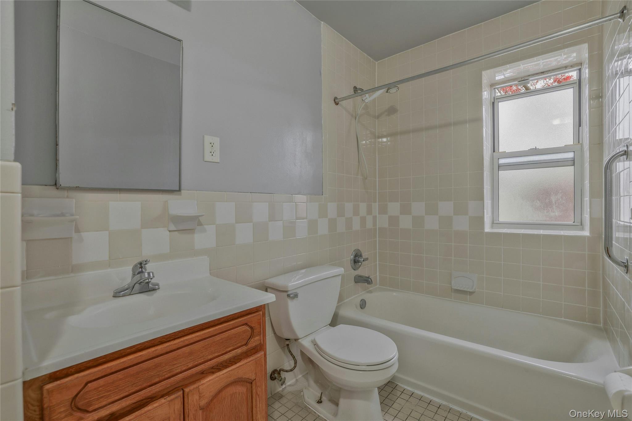 Single Family Essex  Brooklyn, NY 11208, MLS-914617-19