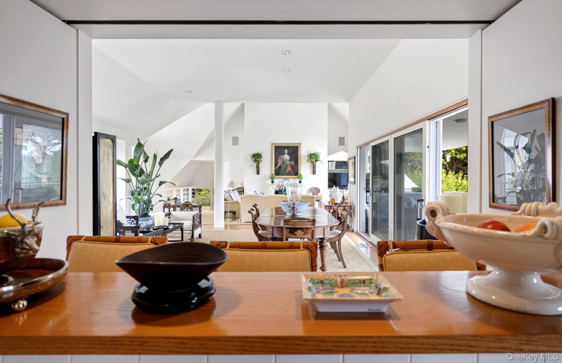 Single Family Hillside Suffolk County, NY 11968, MLS-914642-20