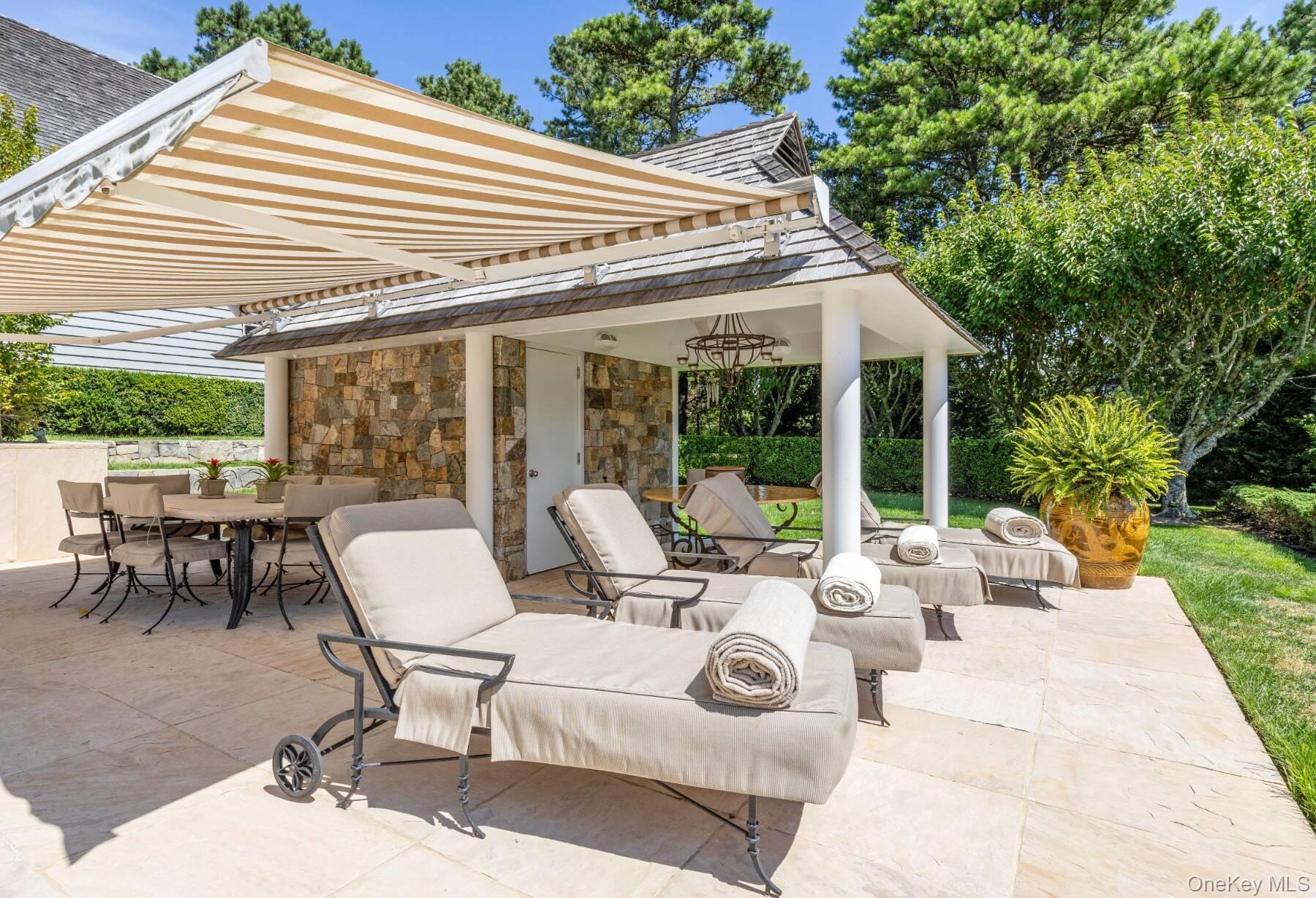 Single Family Hillside Suffolk County, NY 11968, MLS-914642-6