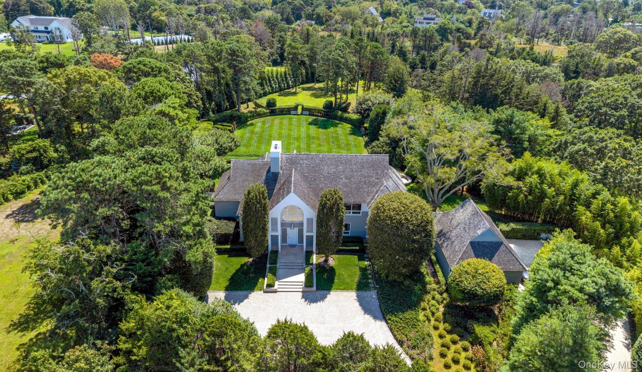 Single Family Hillside Suffolk County, NY 11968, MLS-914642-8