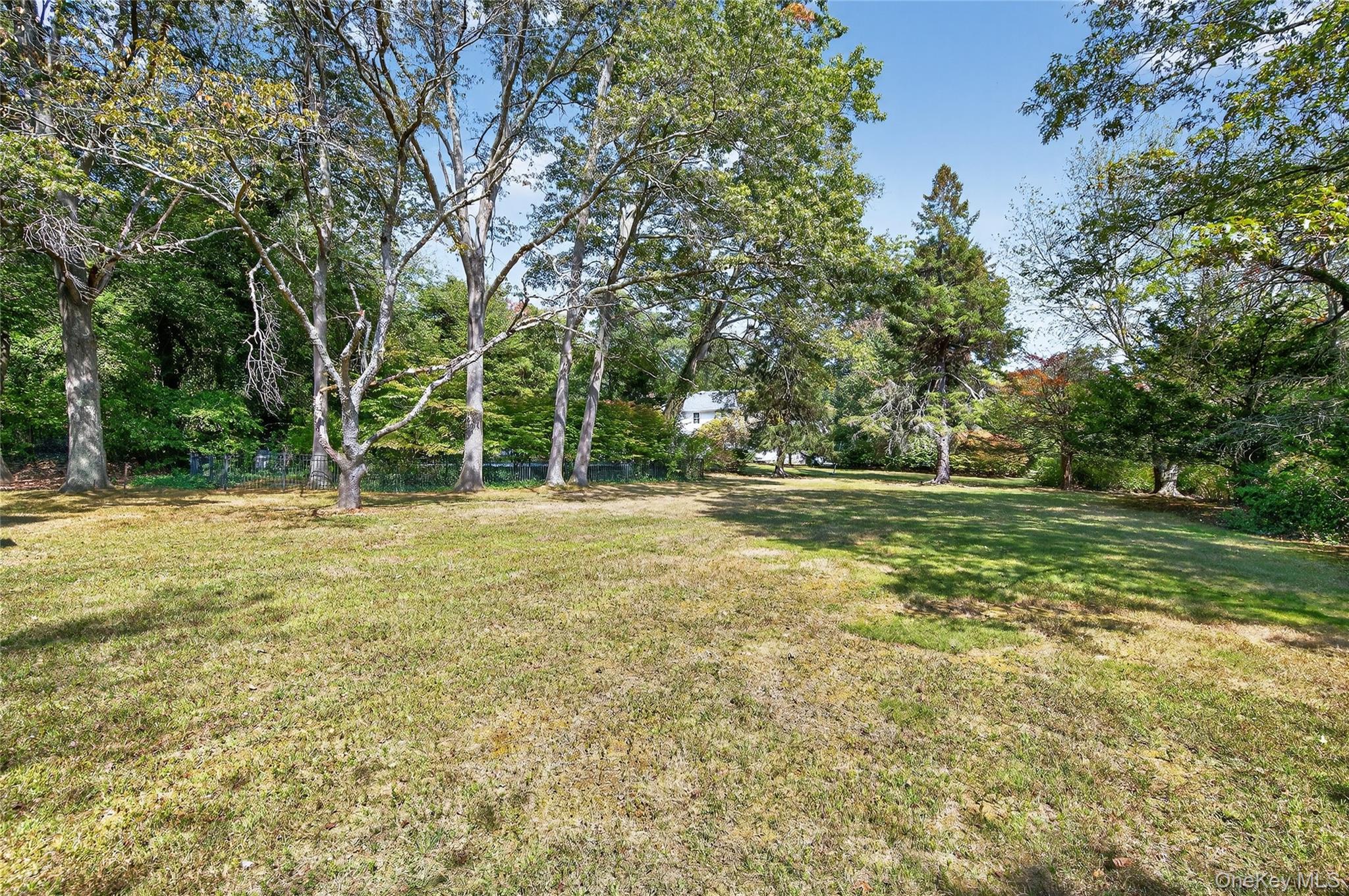 Single Family Woodvale Nassau County, NY 11791, MLS-914648-6