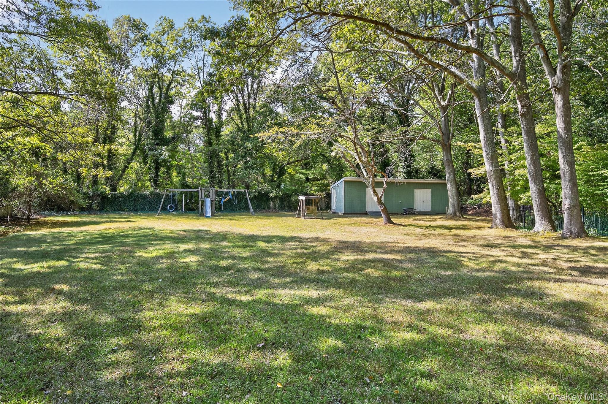 Single Family Woodvale Nassau County, NY 11791, MLS-914648-8