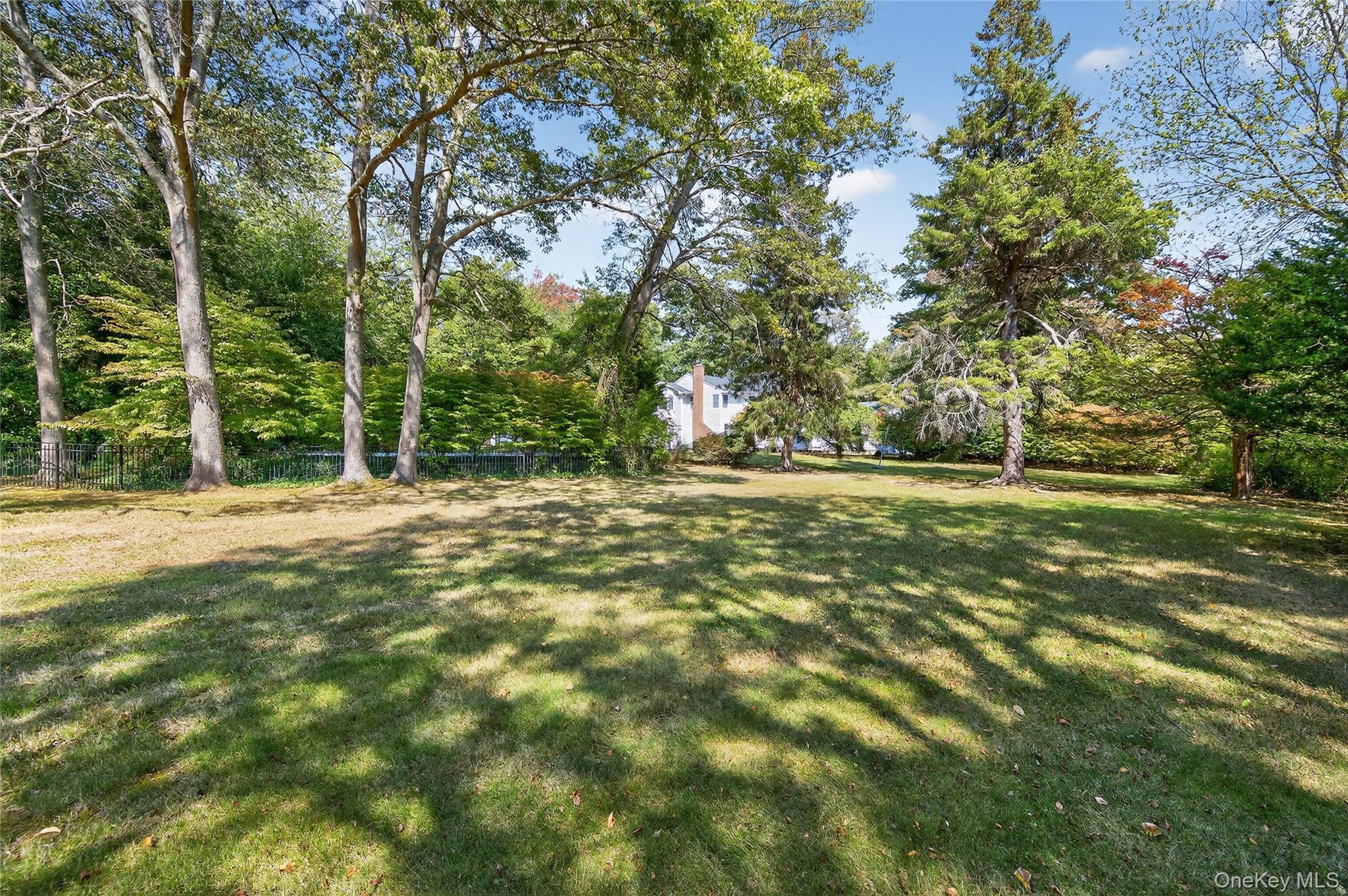 Single Family Woodvale Nassau County, NY 11791, MLS-914648-9