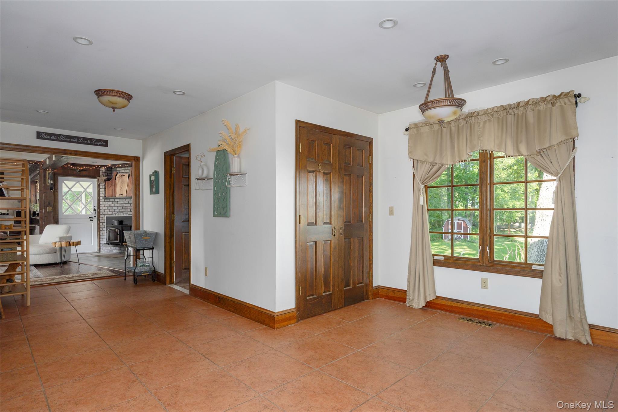 Single Family Gretna  Dutchess County, NY 12538, MLS-914663-23