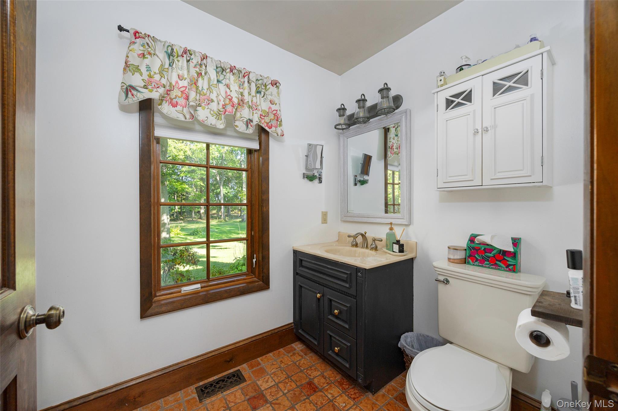 Single Family Gretna  Dutchess County, NY 12538, MLS-914663-24