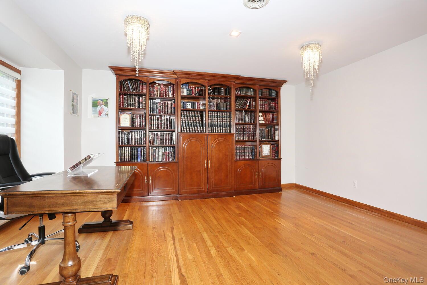 Single Family Larissa Rockland County, NY 10952, MLS-914687-16