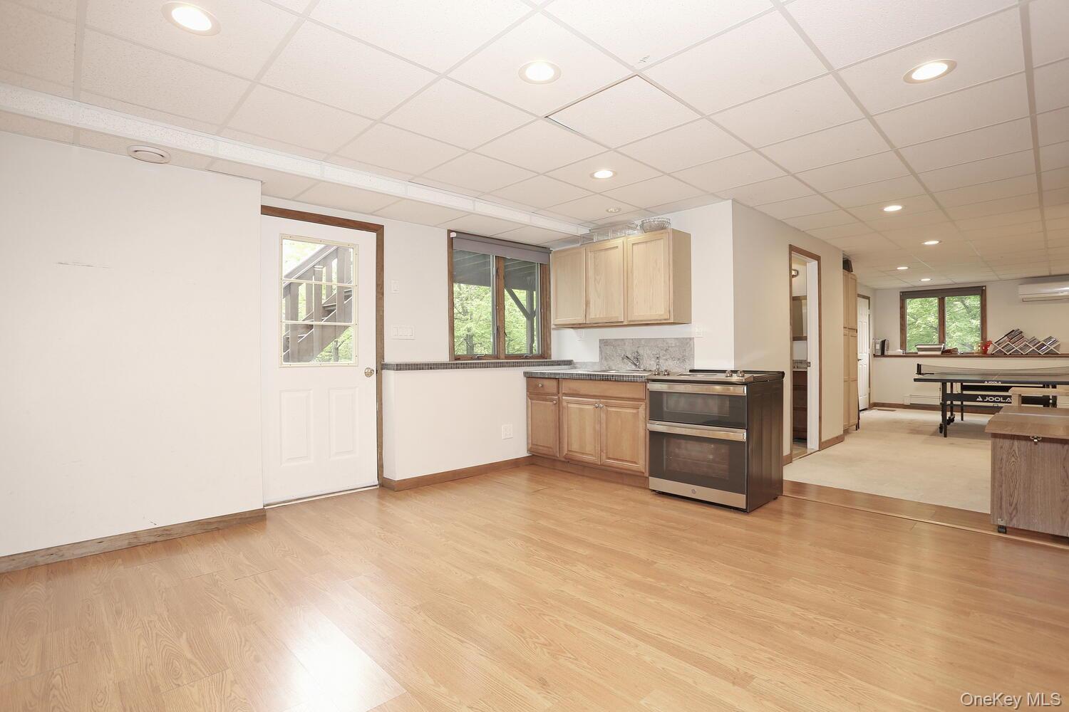 Single Family Larissa Rockland County, NY 10952, MLS-914687-39