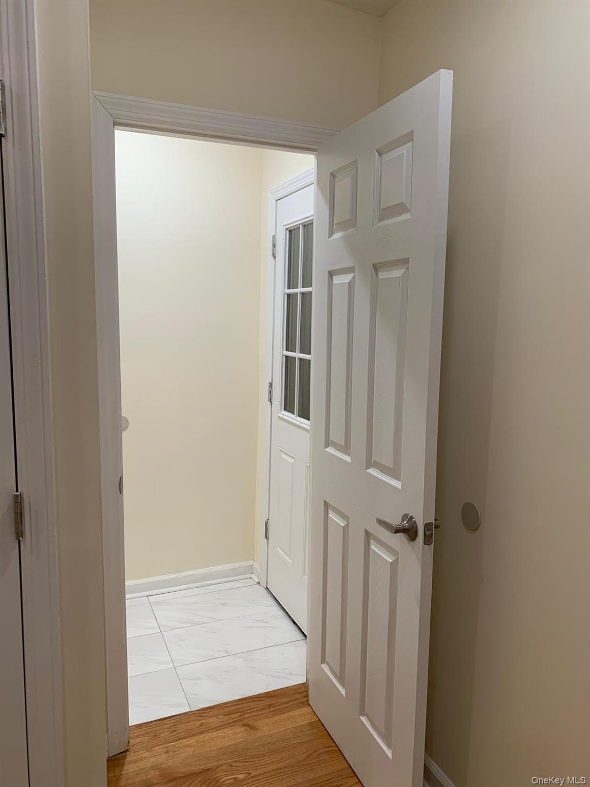 Single Family Ann Westchester County, NY 10562, MLS-914689-13