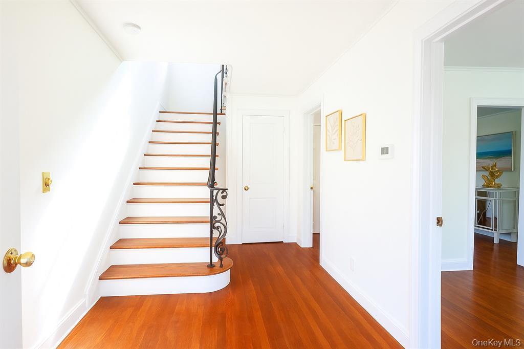 Single Family Glenwood Queens, NY 11362, MLS-914693-2