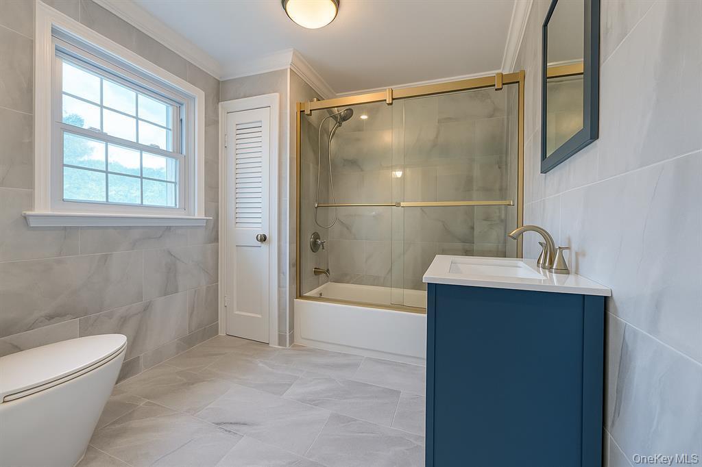 Single Family Glenwood Queens, NY 11362, MLS-914693-4