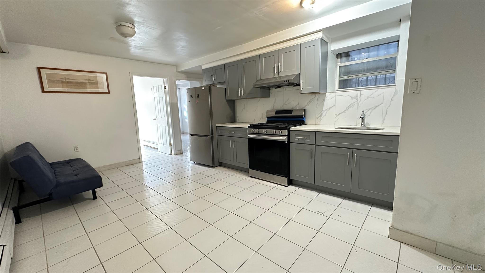 Single Family 65th Queens, NY 11377, MLS-914695-6