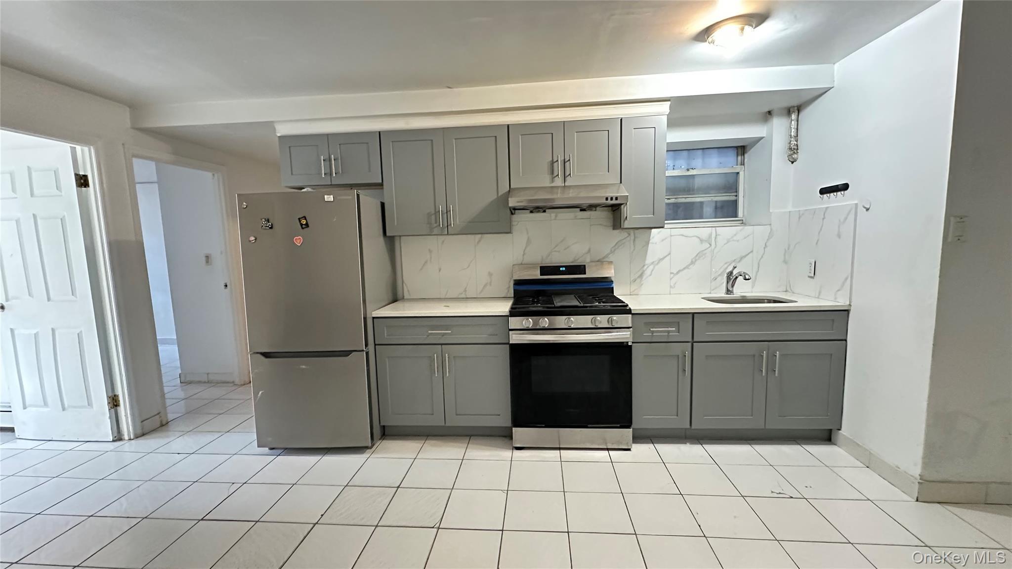 Single Family 65th Queens, NY 11377, MLS-914695-7