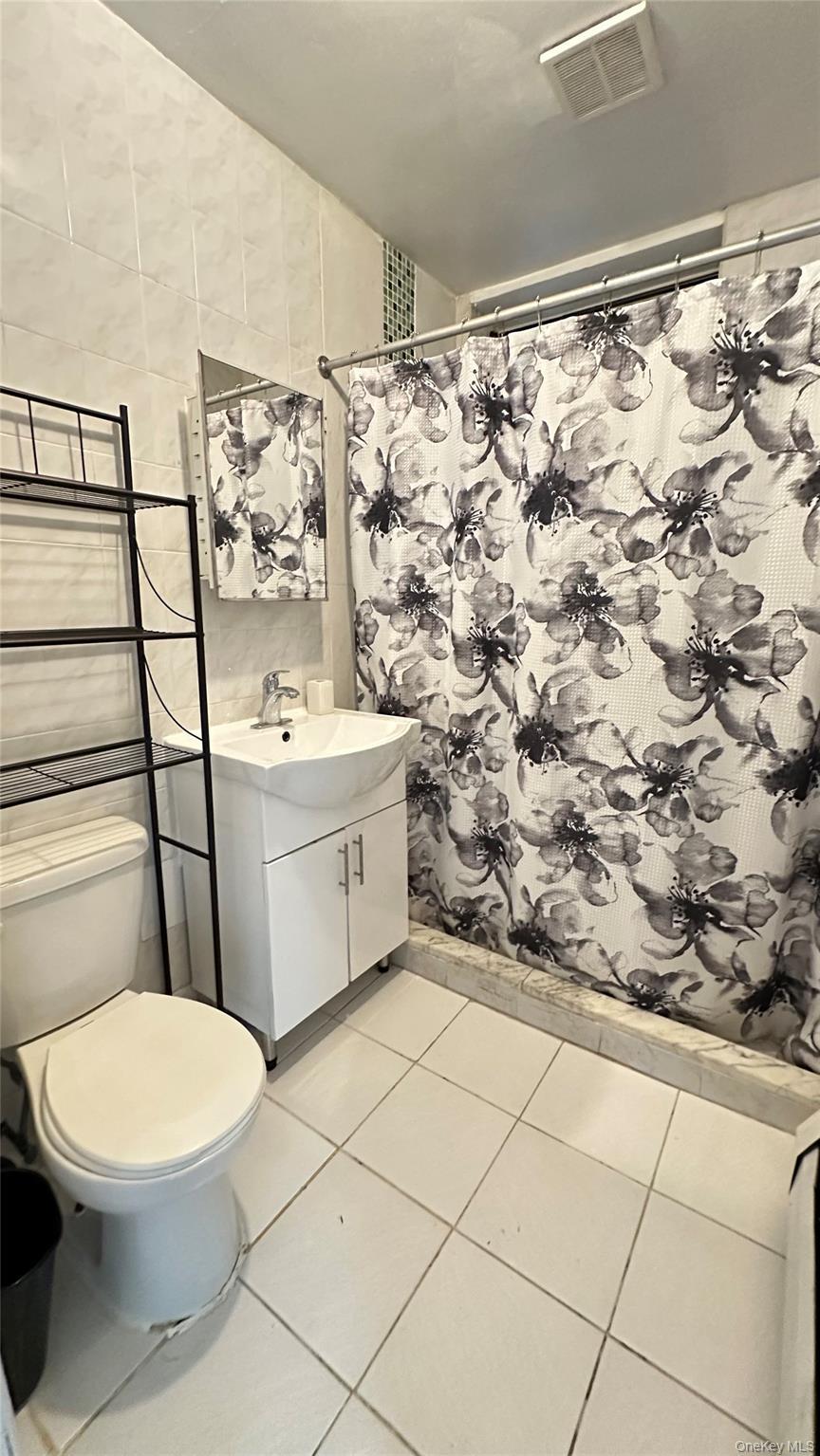 Single Family 65th Queens, NY 11377, MLS-914695-8