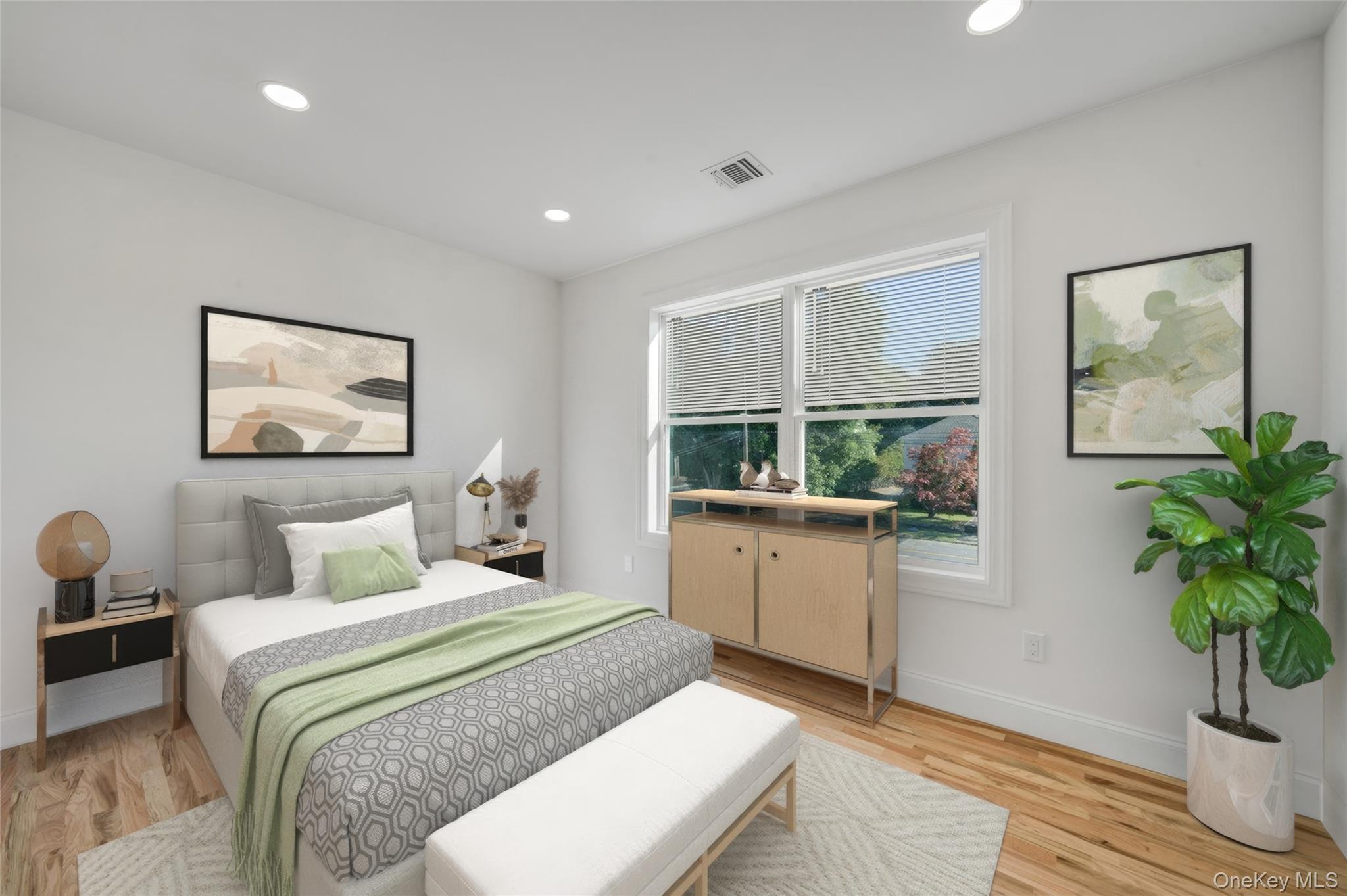 Single Family Pondview Suffolk County, NY 11901, MLS-914709-27