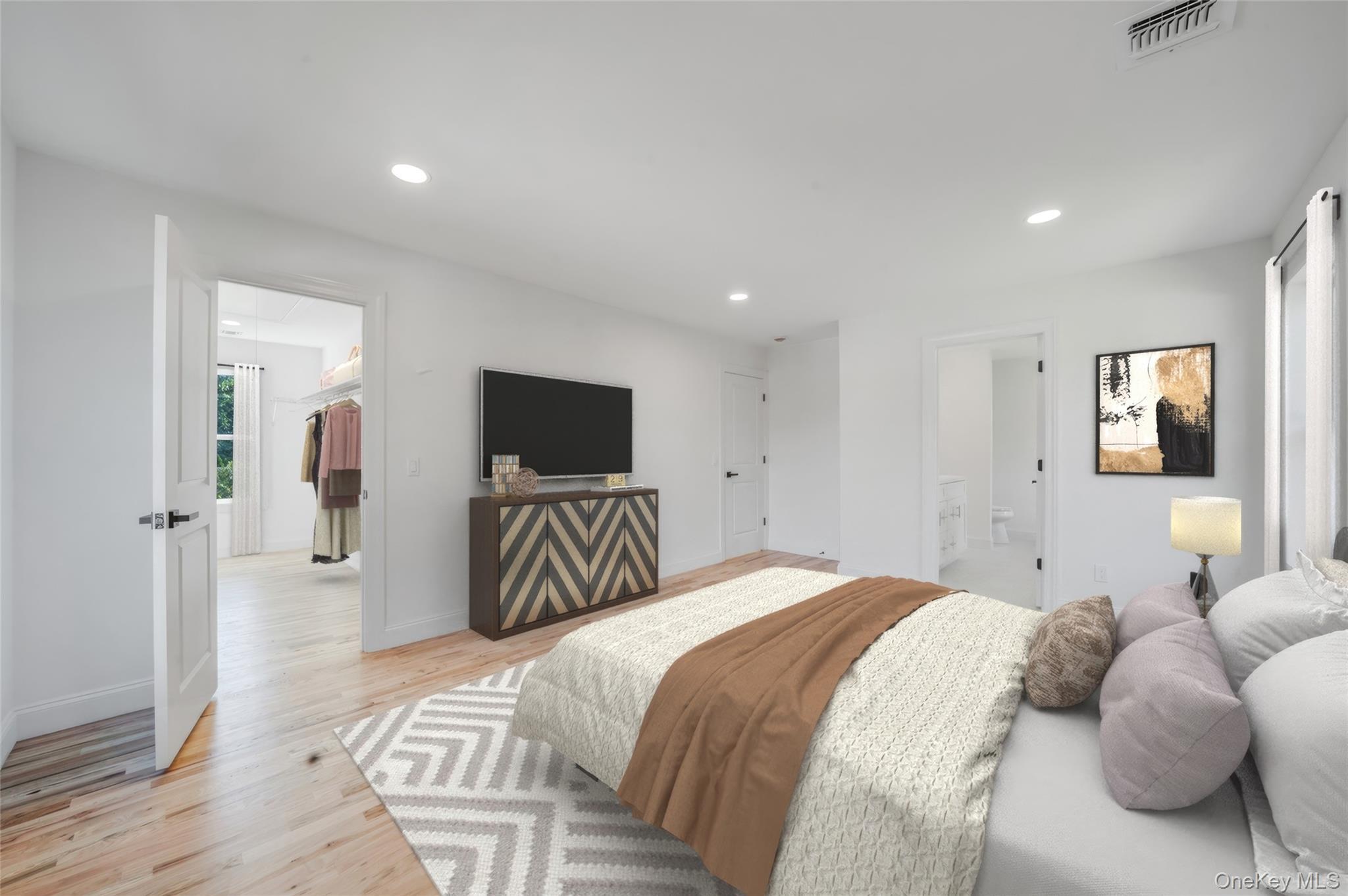 Single Family Pondview Suffolk County, NY 11901, MLS-914709-30