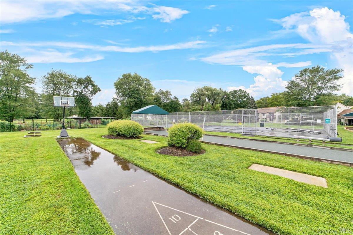 Single Family Carriage  Westchester County, NY 10598, MLS-914751-37