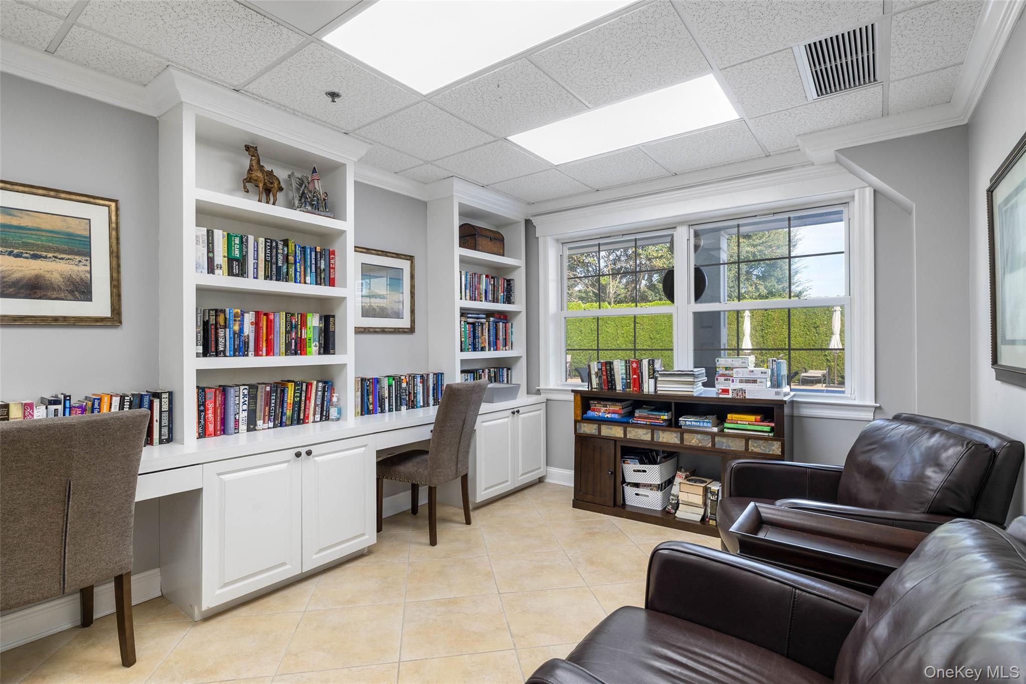 Condo Willow  Nassau County, NY 11580, MLS-914772-30