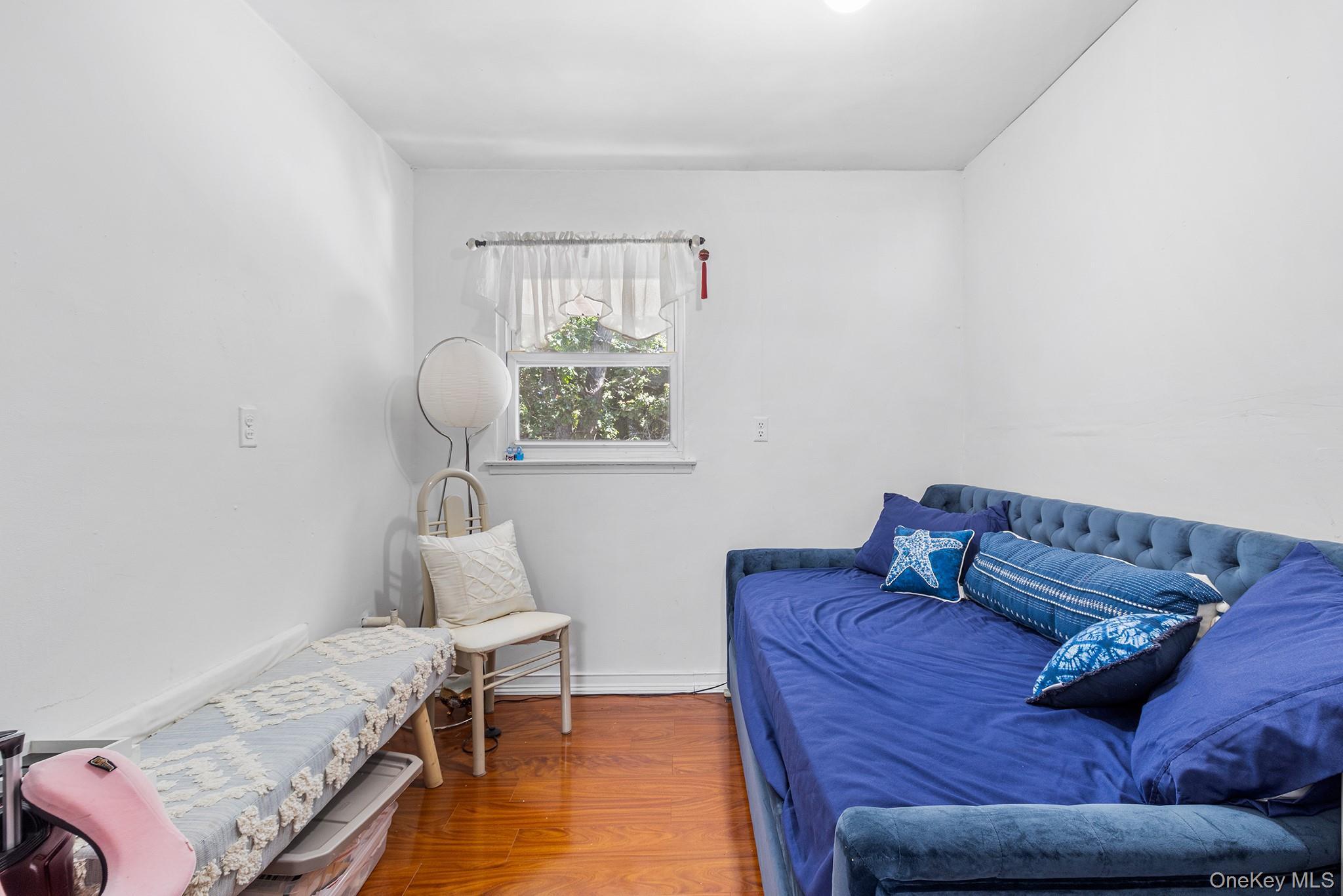 Single Family Holbrook  Suffolk County, NY 11720, MLS-914785-15