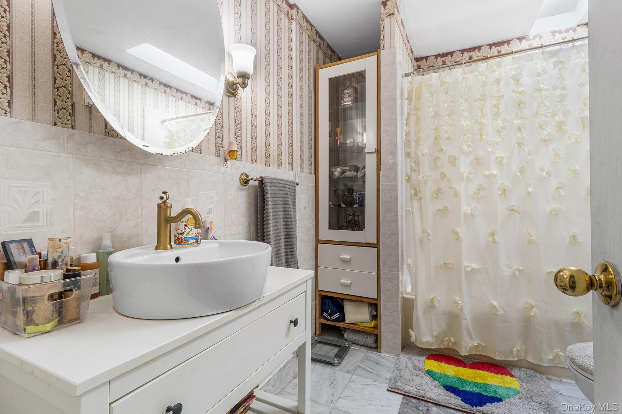 Single Family Holbrook  Suffolk County, NY 11720, MLS-914785-16