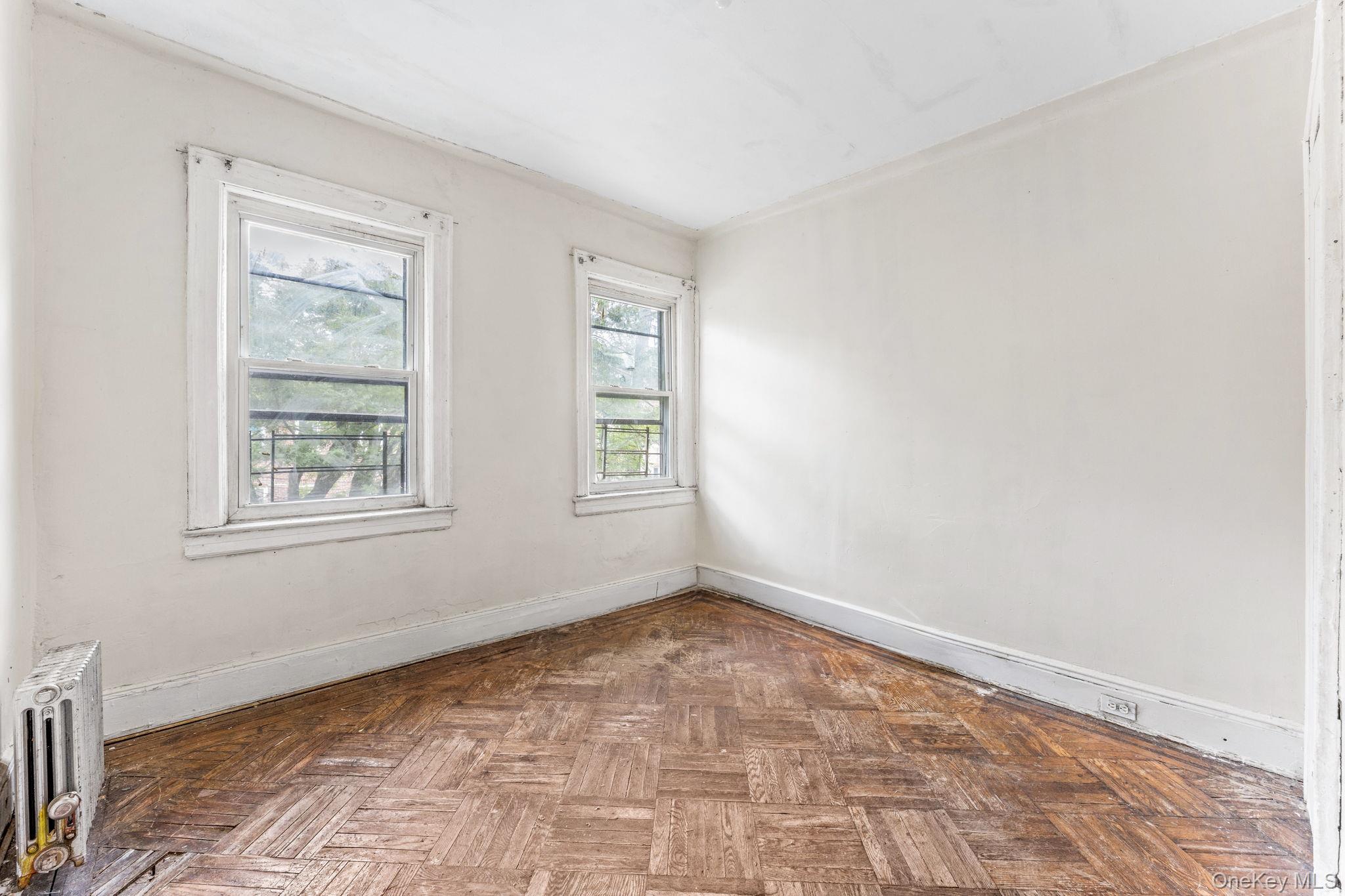 Single Family 105th Queens, NY 11433, MLS-914801-11