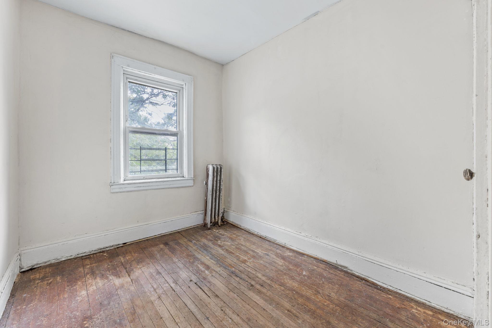 Single Family 105th Queens, NY 11433, MLS-914801-12