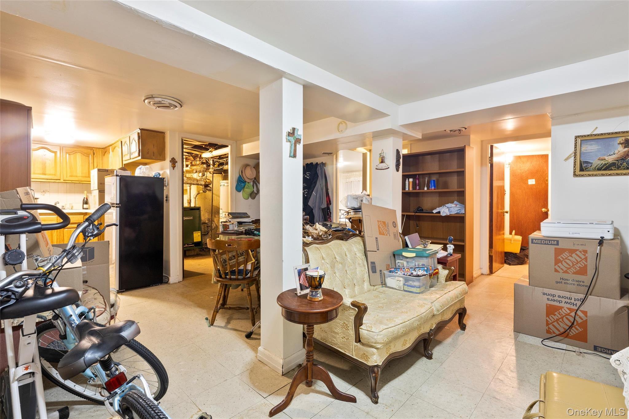 Single Family 43rd Queens, NY 11104, MLS-914805-17