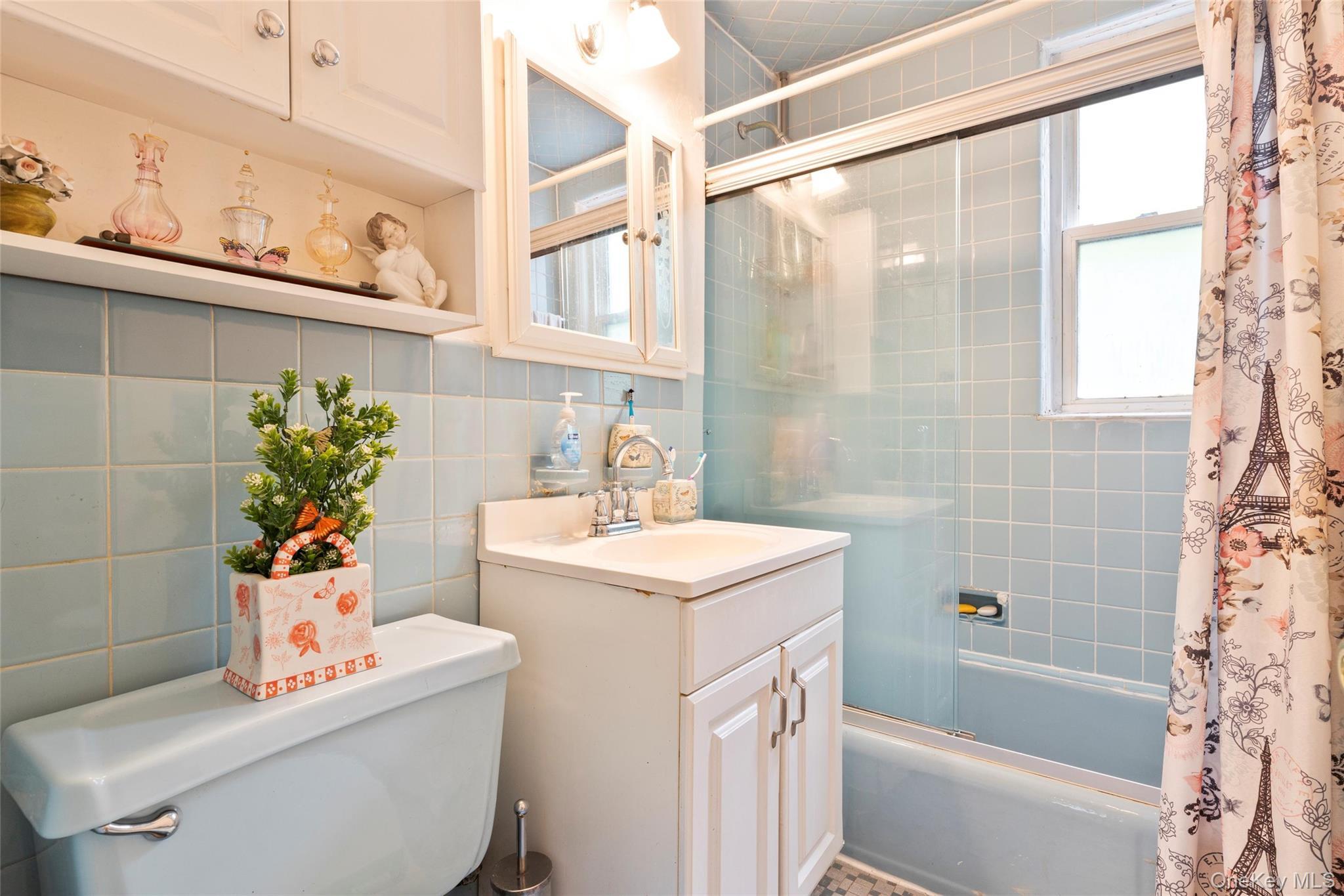 Single Family 43rd Queens, NY 11104, MLS-914805-7