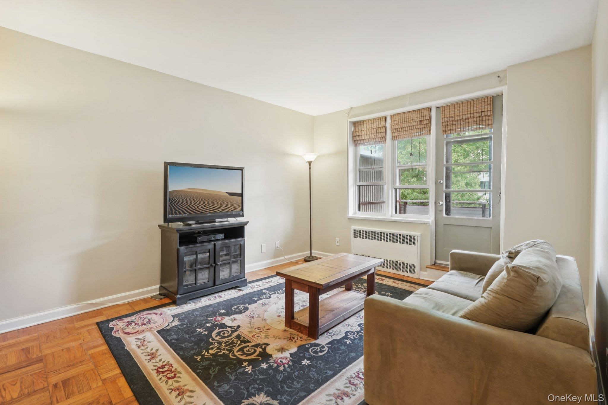 Coop King  Westchester County, NY 10573, MLS-914807-3