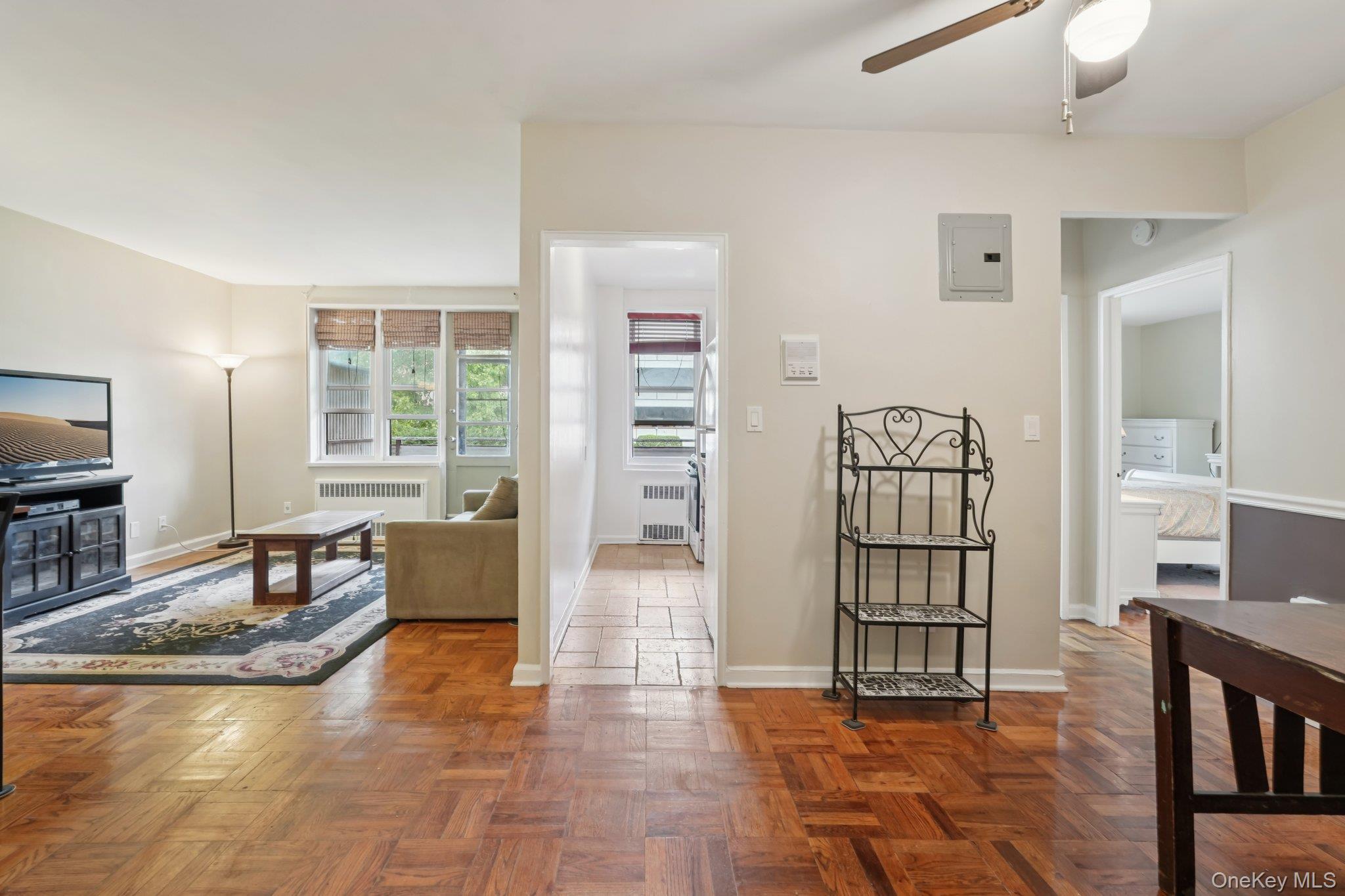 Coop King  Westchester County, NY 10573, MLS-914807-5