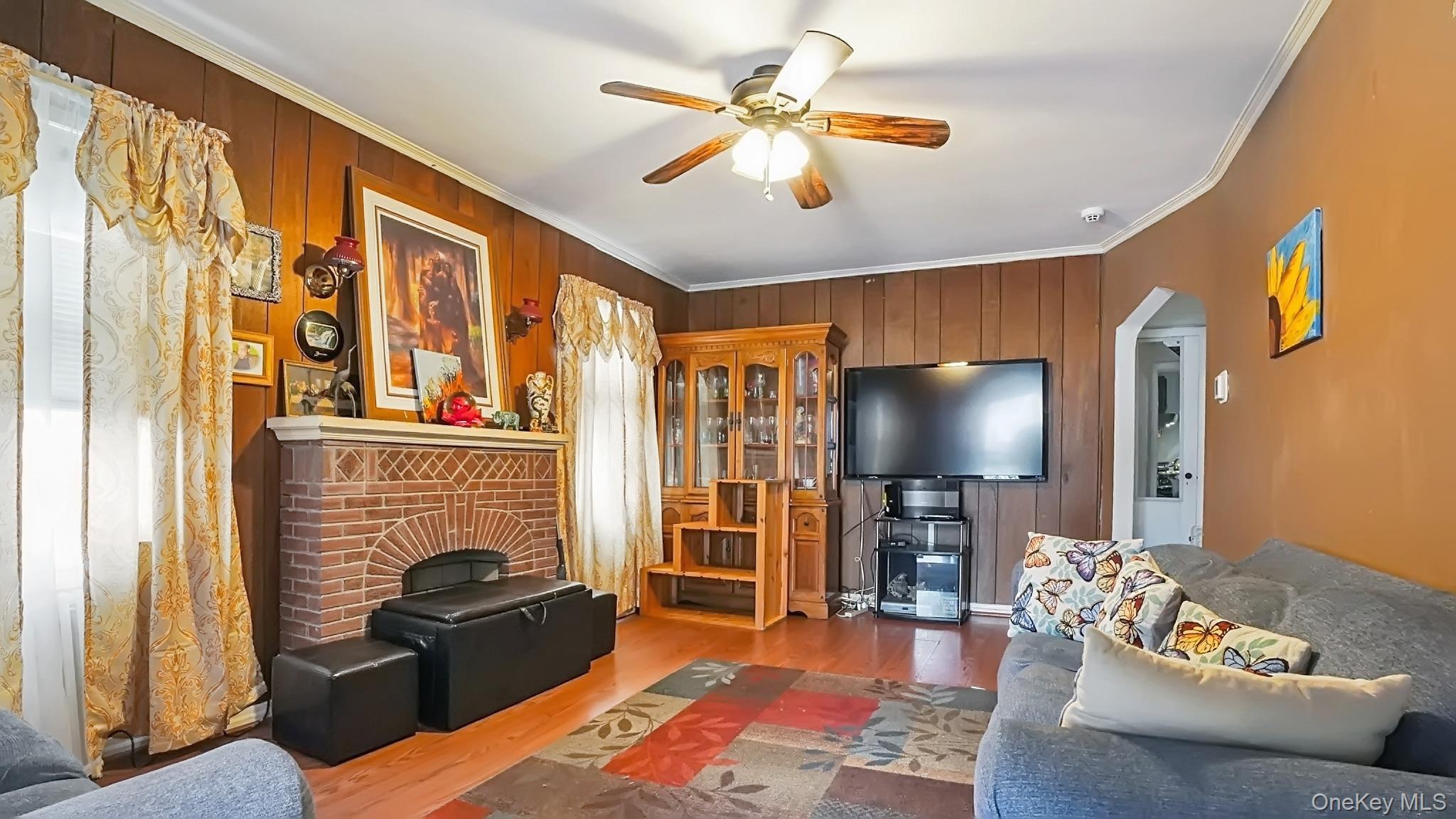 Single Family 237th Nassau County, NY 11003, MLS-914810-3