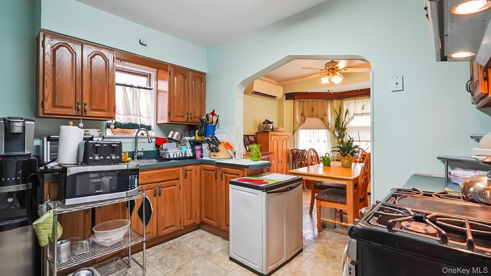 Single Family 237th Nassau County, NY 11003, MLS-914810-7