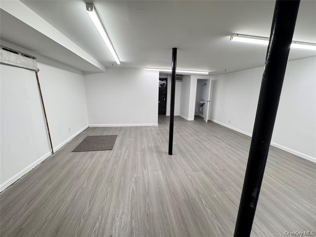 Single Family Roosevelt Ave Queens, NY 11377, MLS-914812-10