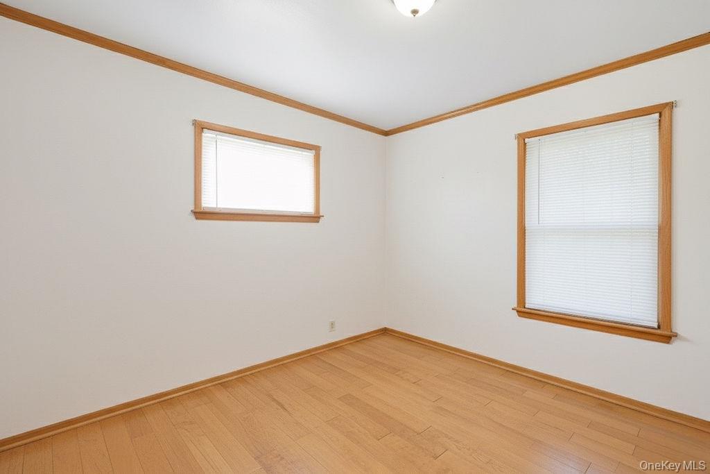 Single Family Liberty Suffolk County, NY 11946, MLS-914839-10