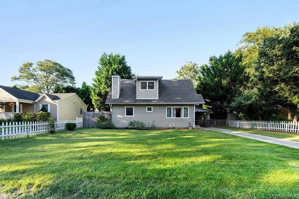 Single Family Liberty Suffolk County, NY 11946, MLS-914839-3