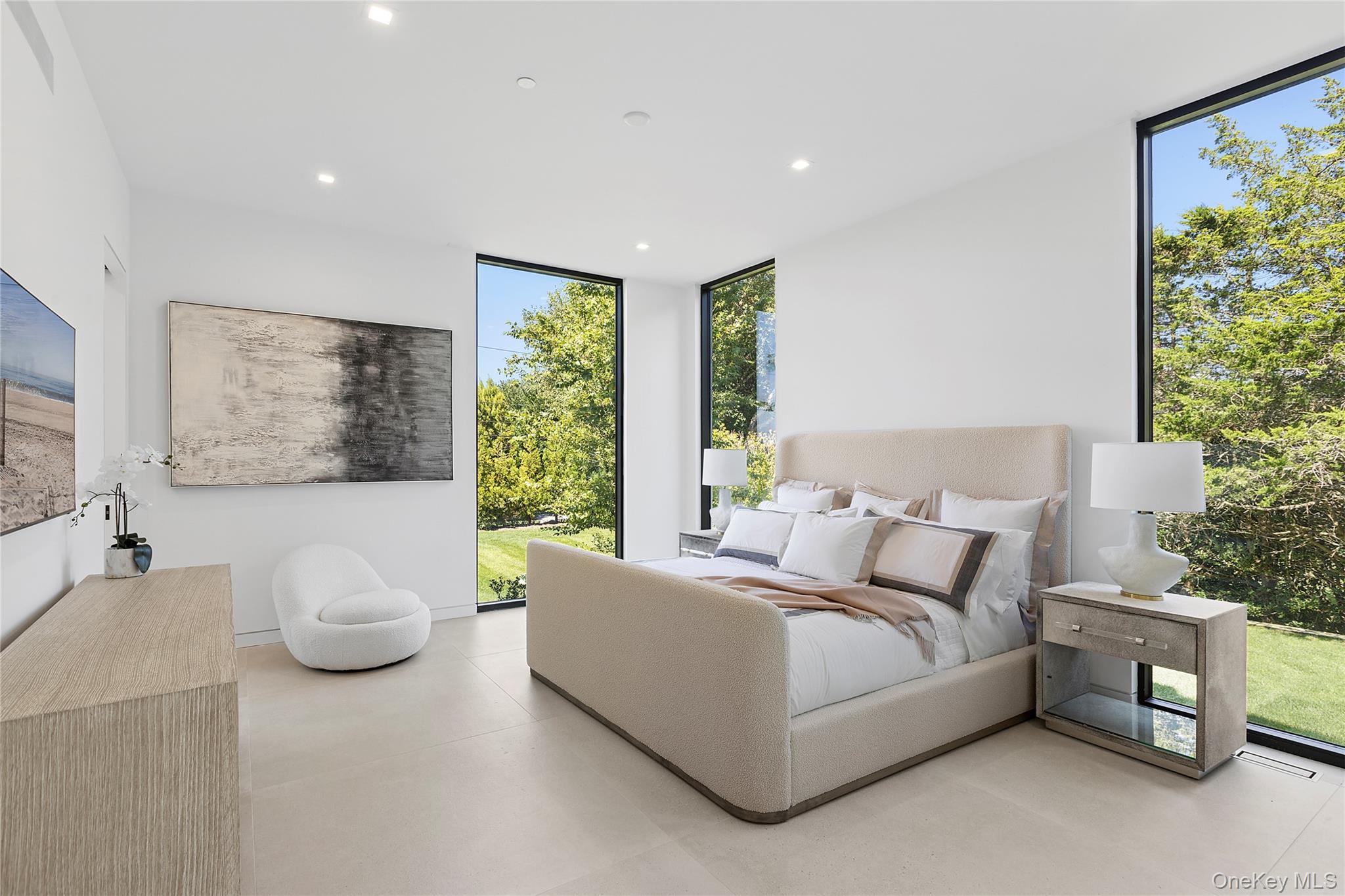 Single Family Pointe Mecox Suffolk County, NY 11976, MLS-914865-29