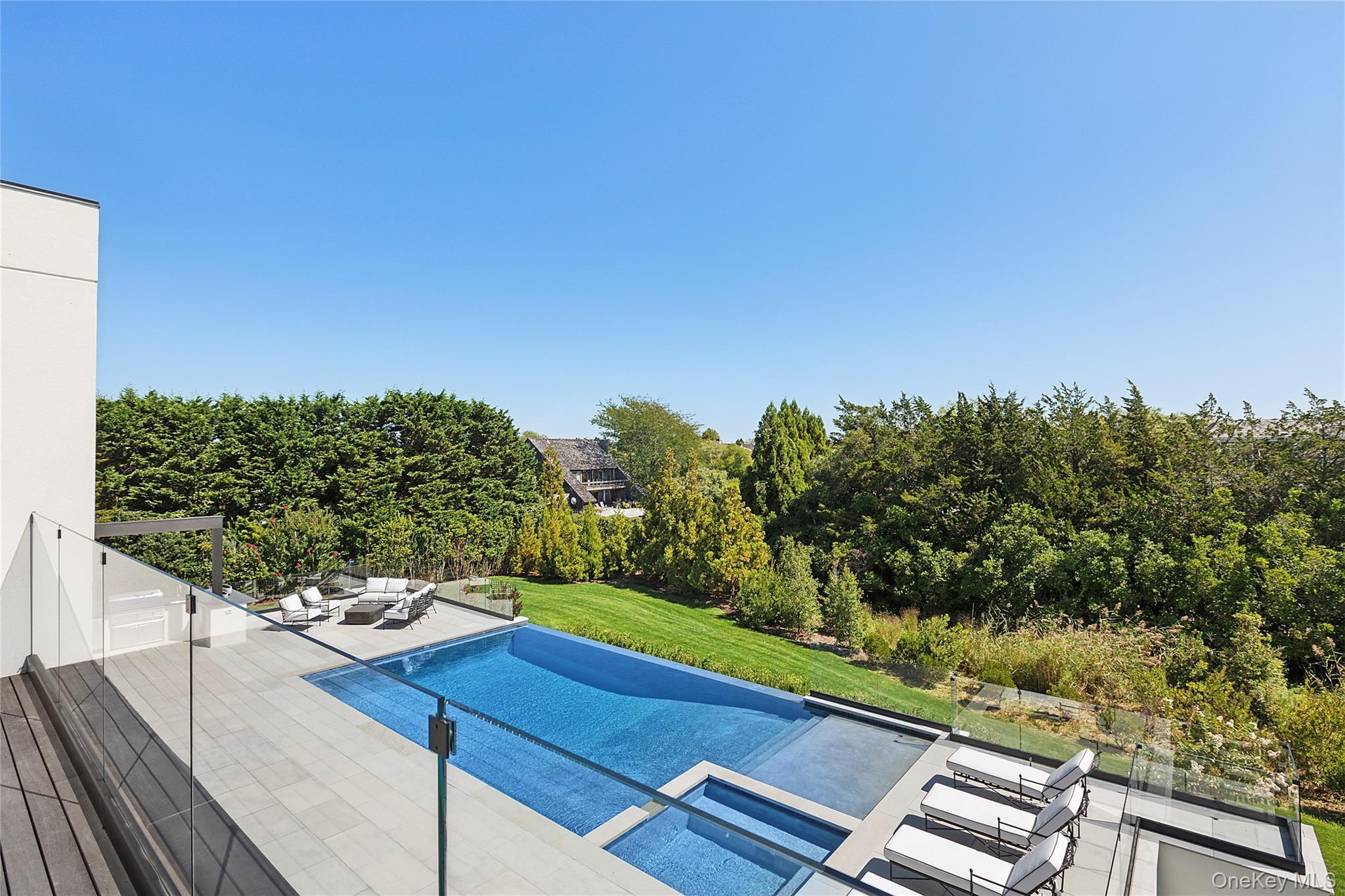 Single Family Pointe Mecox Suffolk County, NY 11976, MLS-914865-46