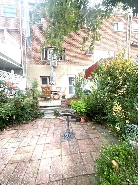 Single Family Vincent  Bronx, NY 10465, MLS-914876-6