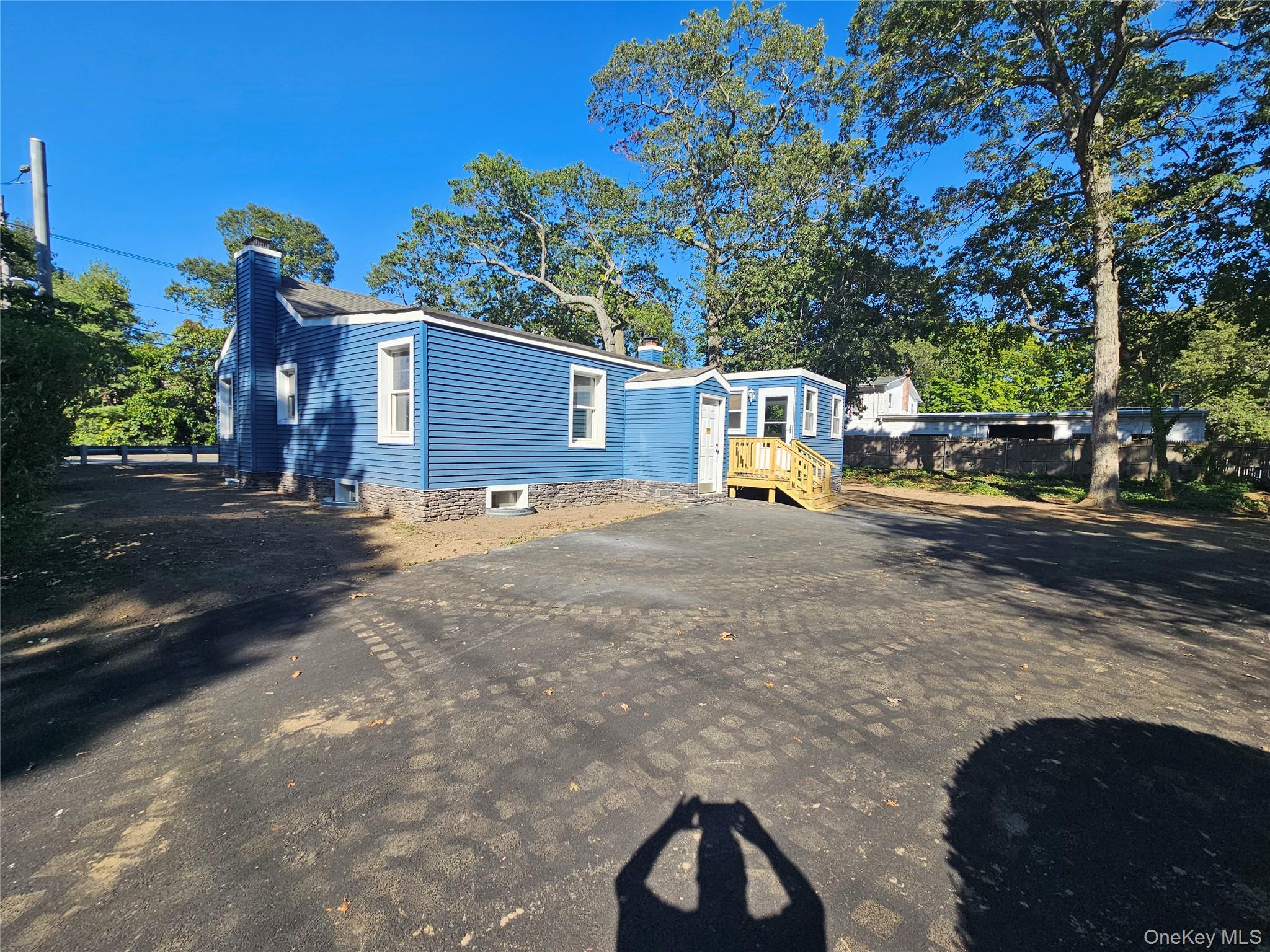 Single Family Hallock Suffolk County, NY 11776, MLS-914904-10