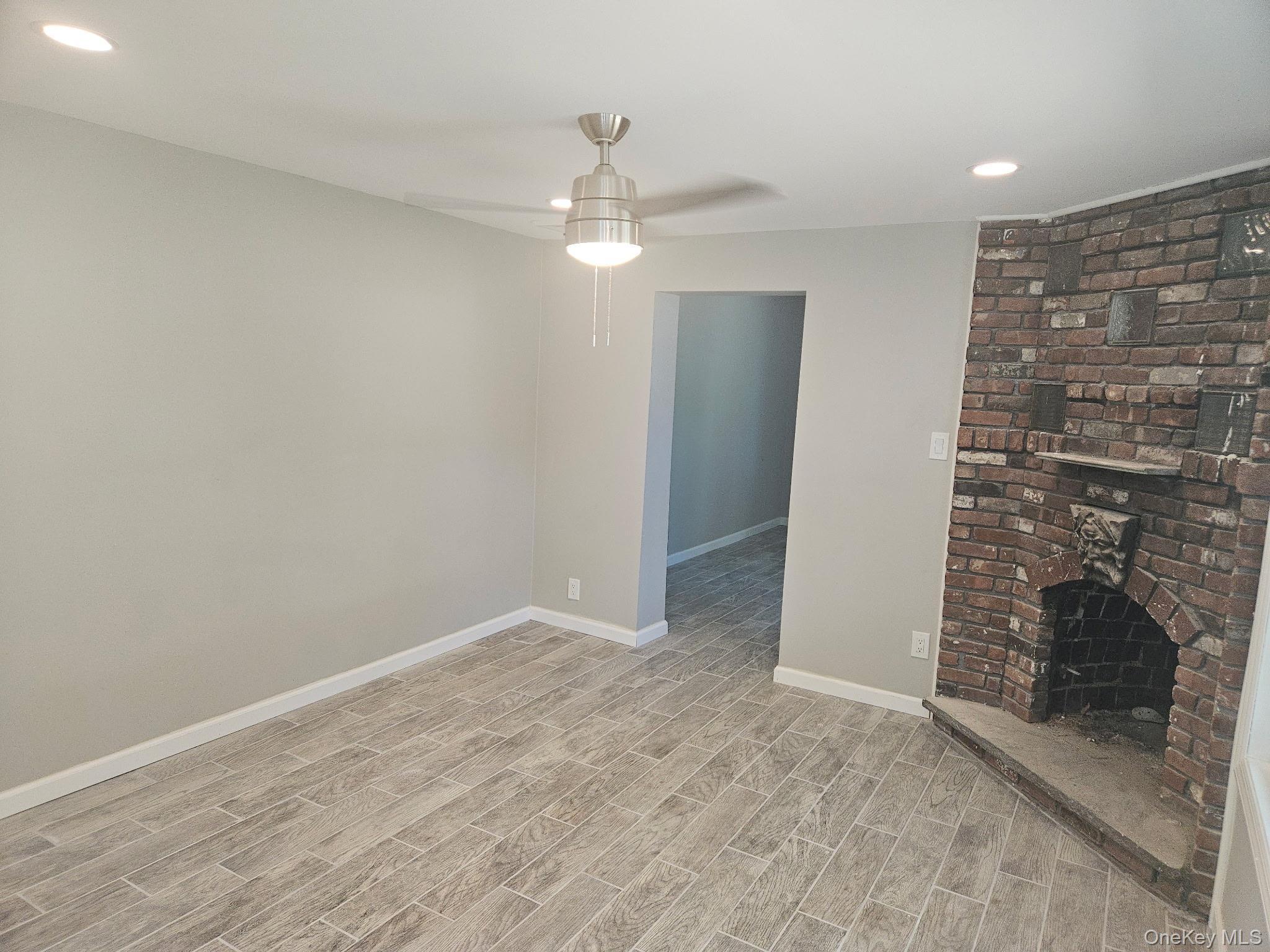 Single Family Hallock Suffolk County, NY 11776, MLS-914904-14