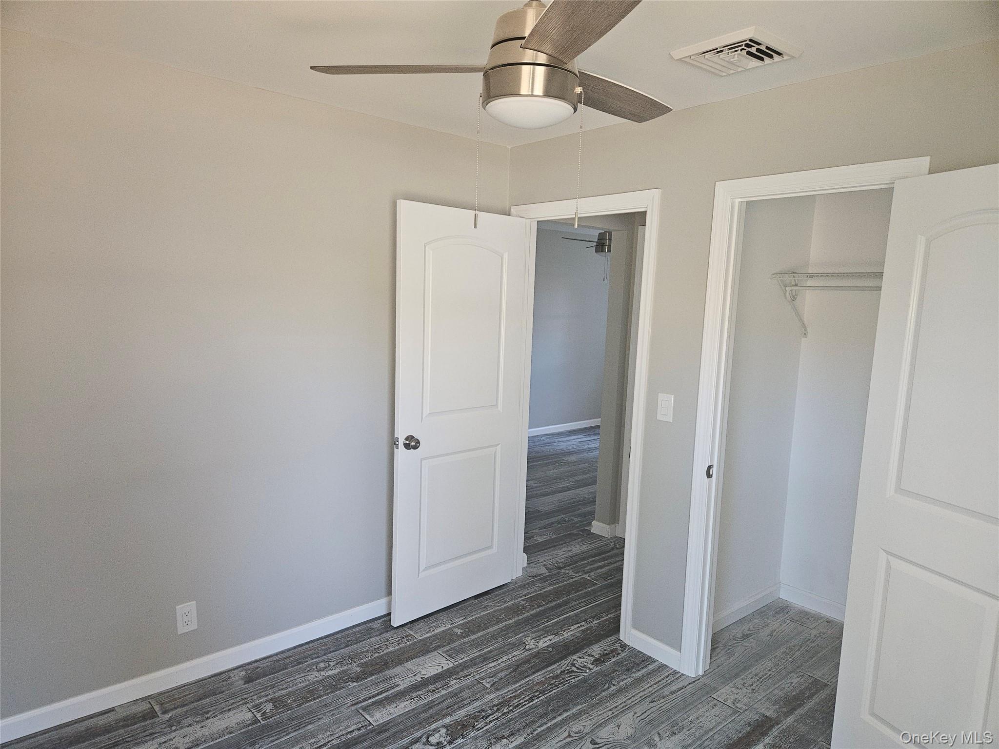 Single Family Hallock Suffolk County, NY 11776, MLS-914904-15