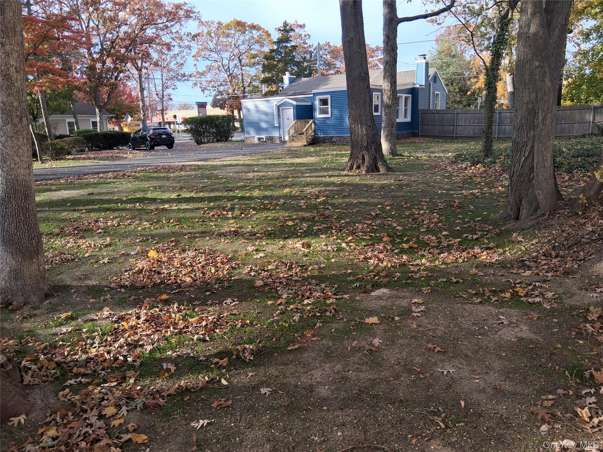 Single Family Hallock Suffolk County, NY 11776, MLS-914904-2