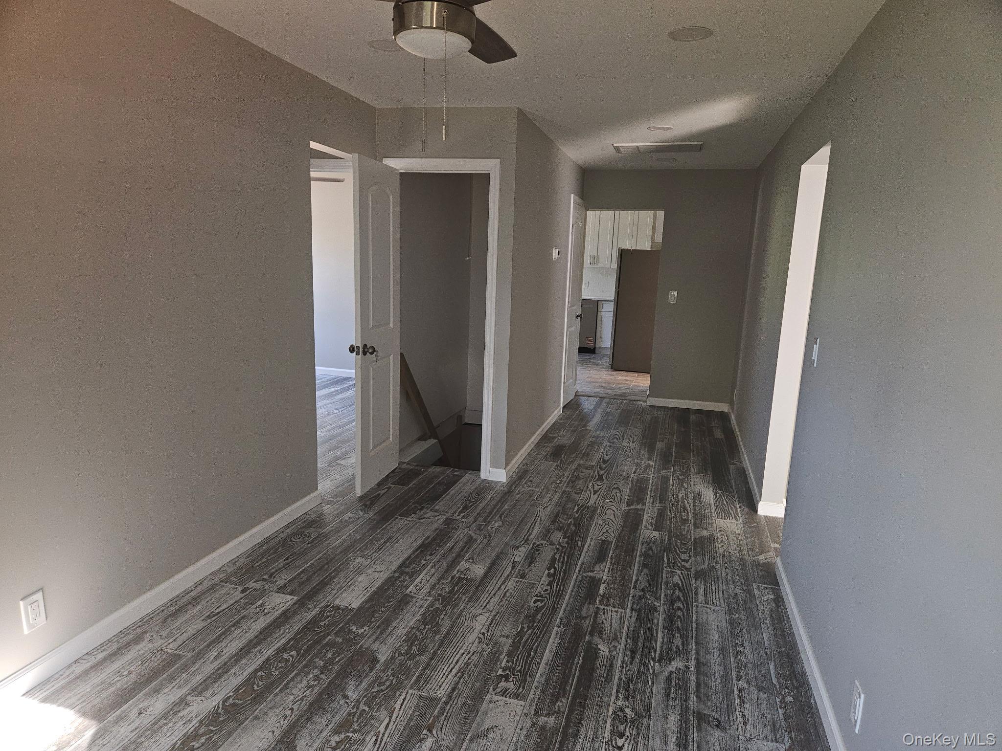 Single Family Hallock Suffolk County, NY 11776, MLS-914904-32