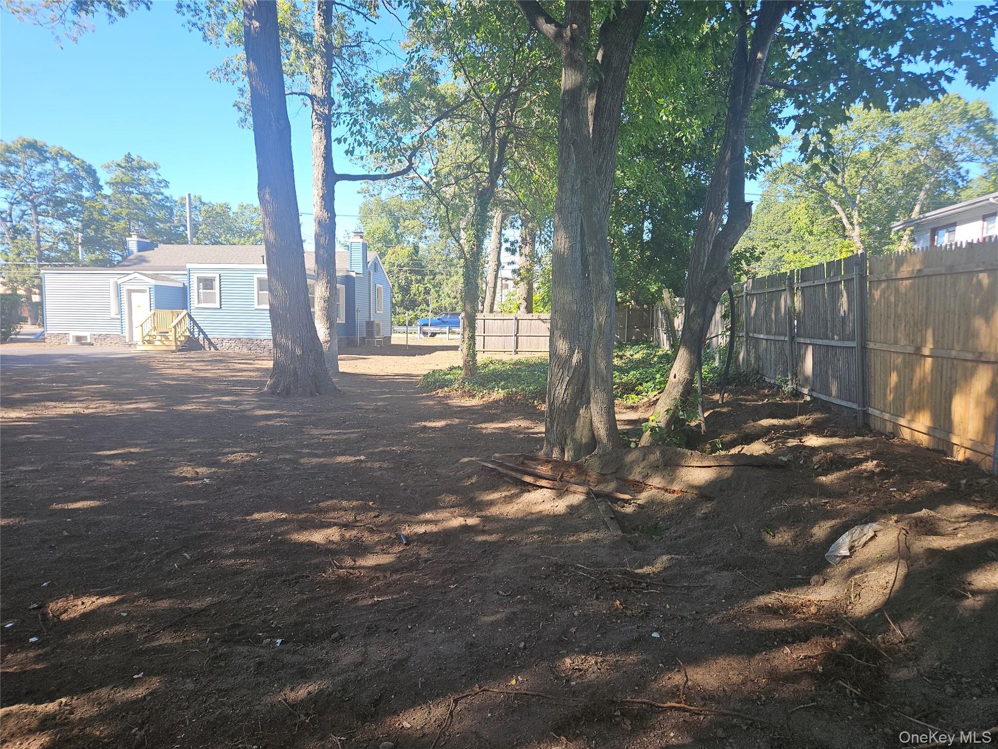 Single Family Hallock Suffolk County, NY 11776, MLS-914904-9