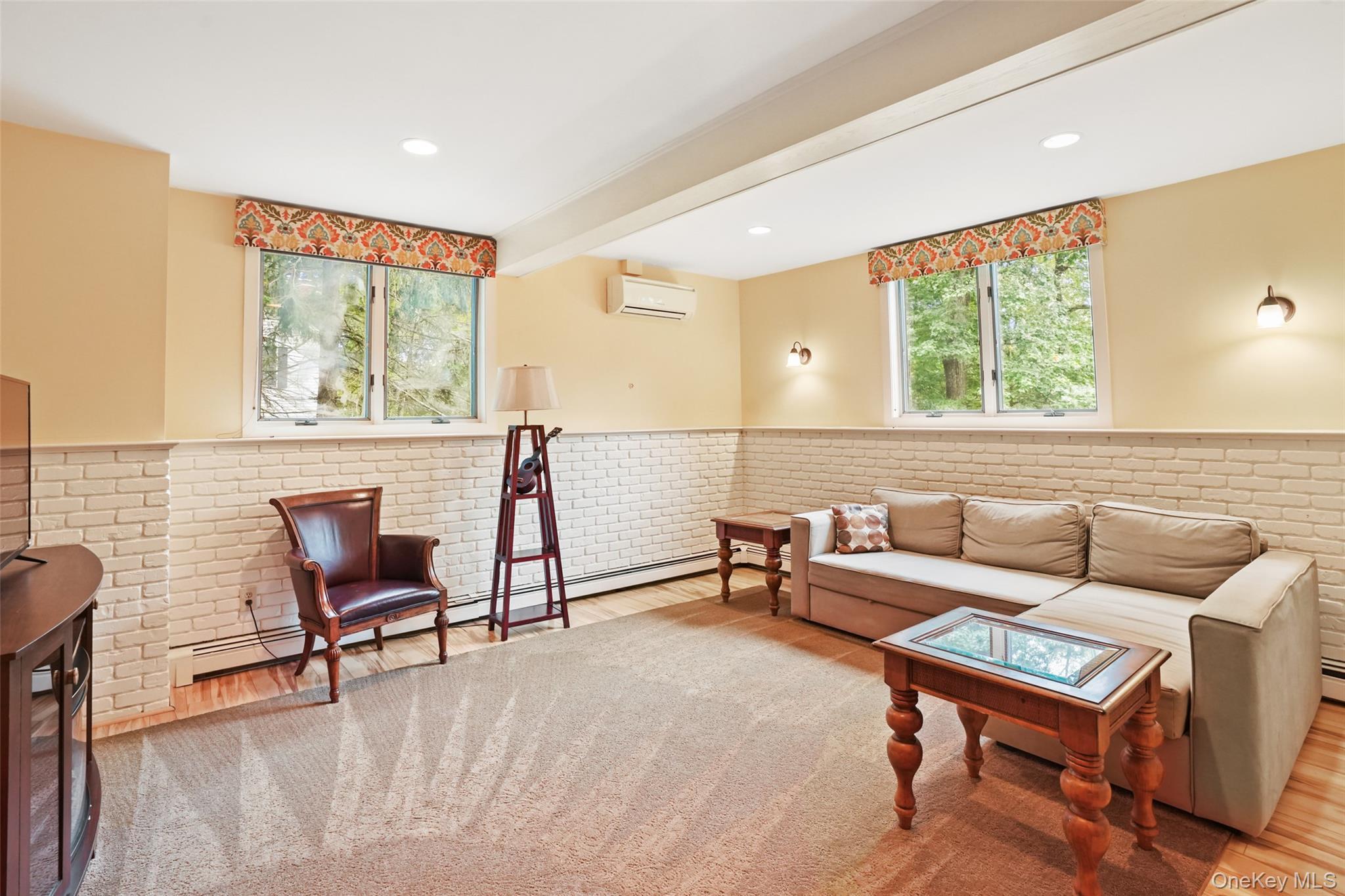 Single Family Logging  Westchester County, NY 10536, MLS-914908-22