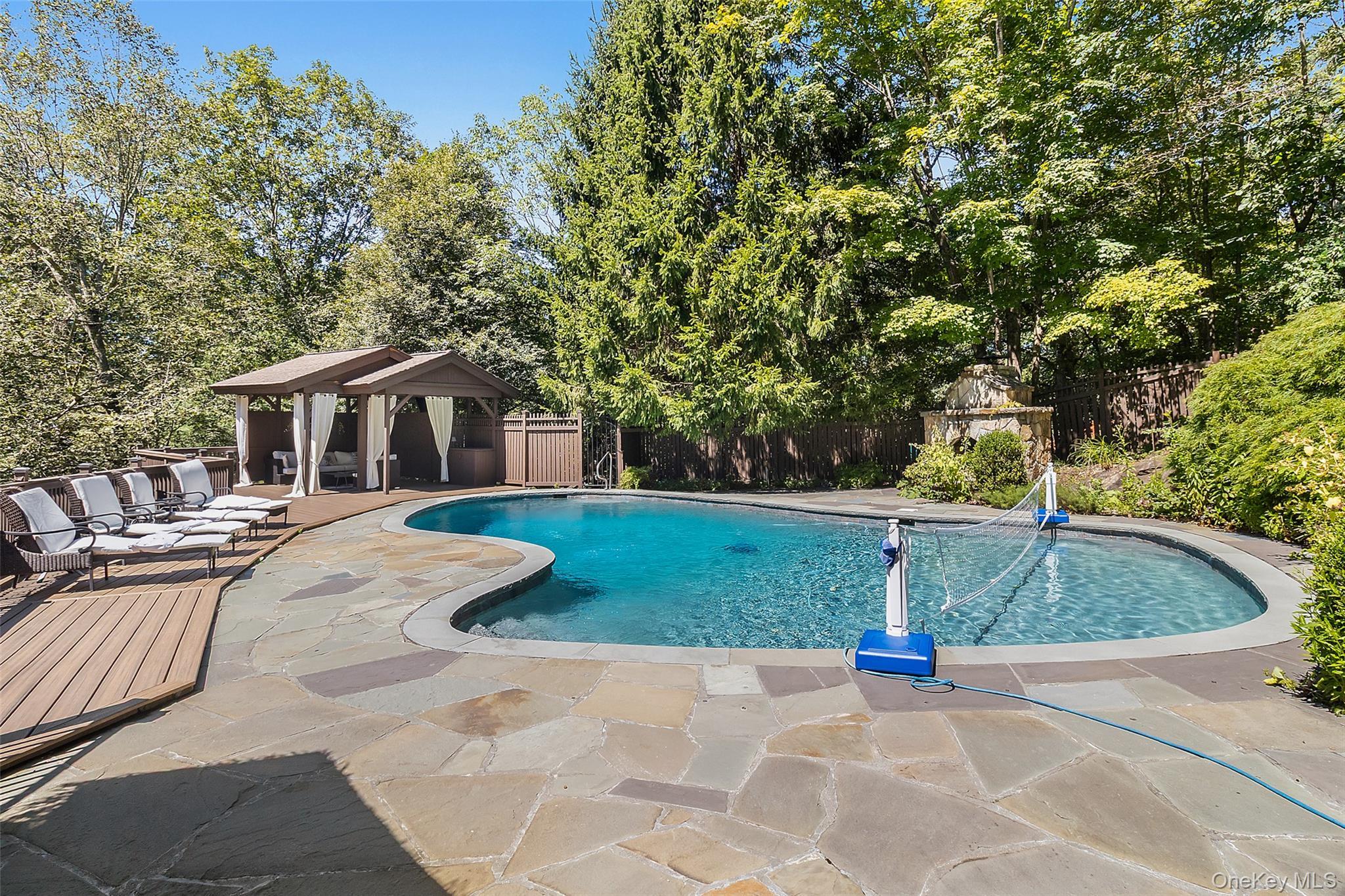 Single Family Logging  Westchester County, NY 10536, MLS-914908-28