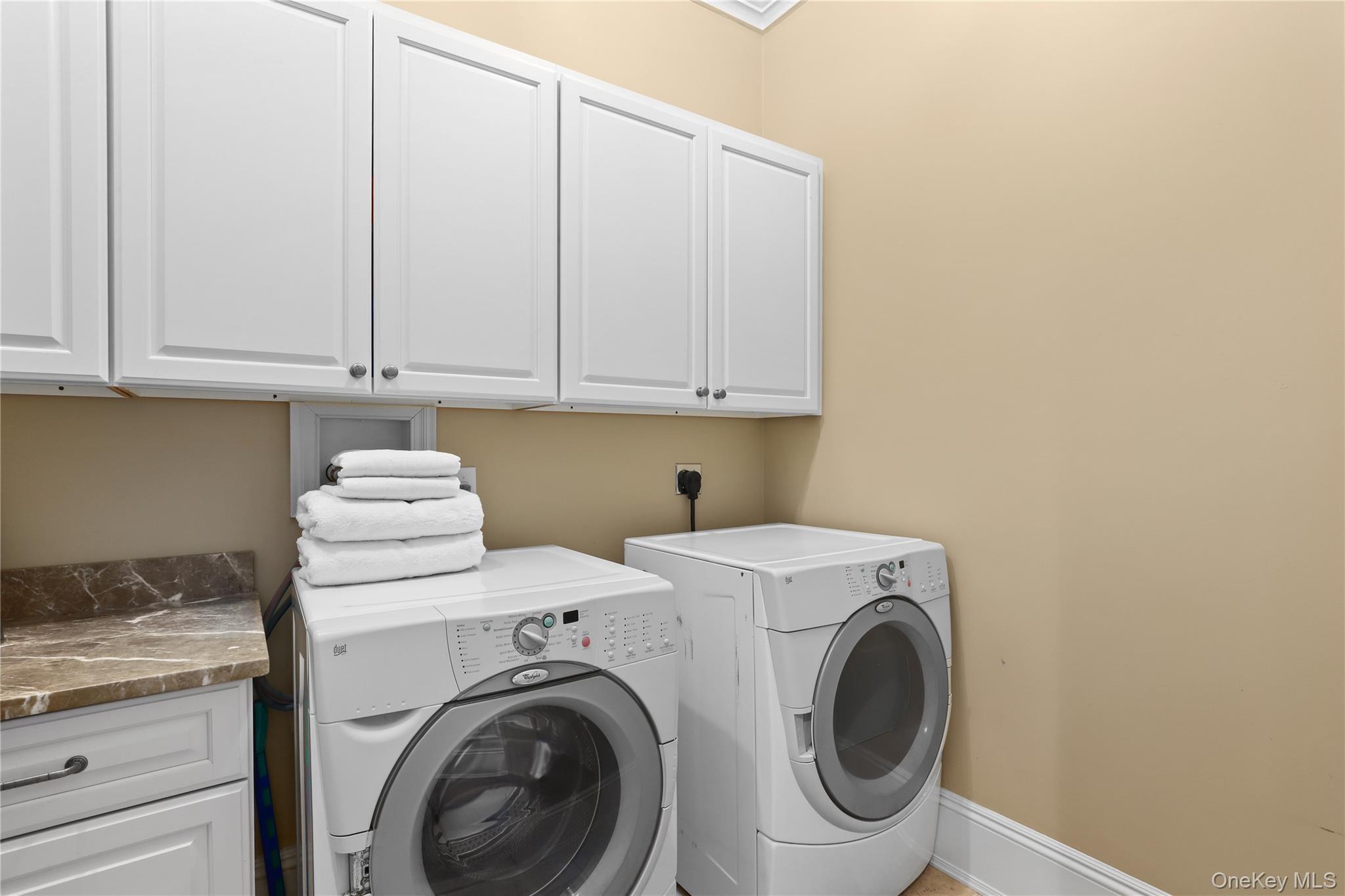 Single Family Brook View Westchester County, NY 10580, MLS-914916-18