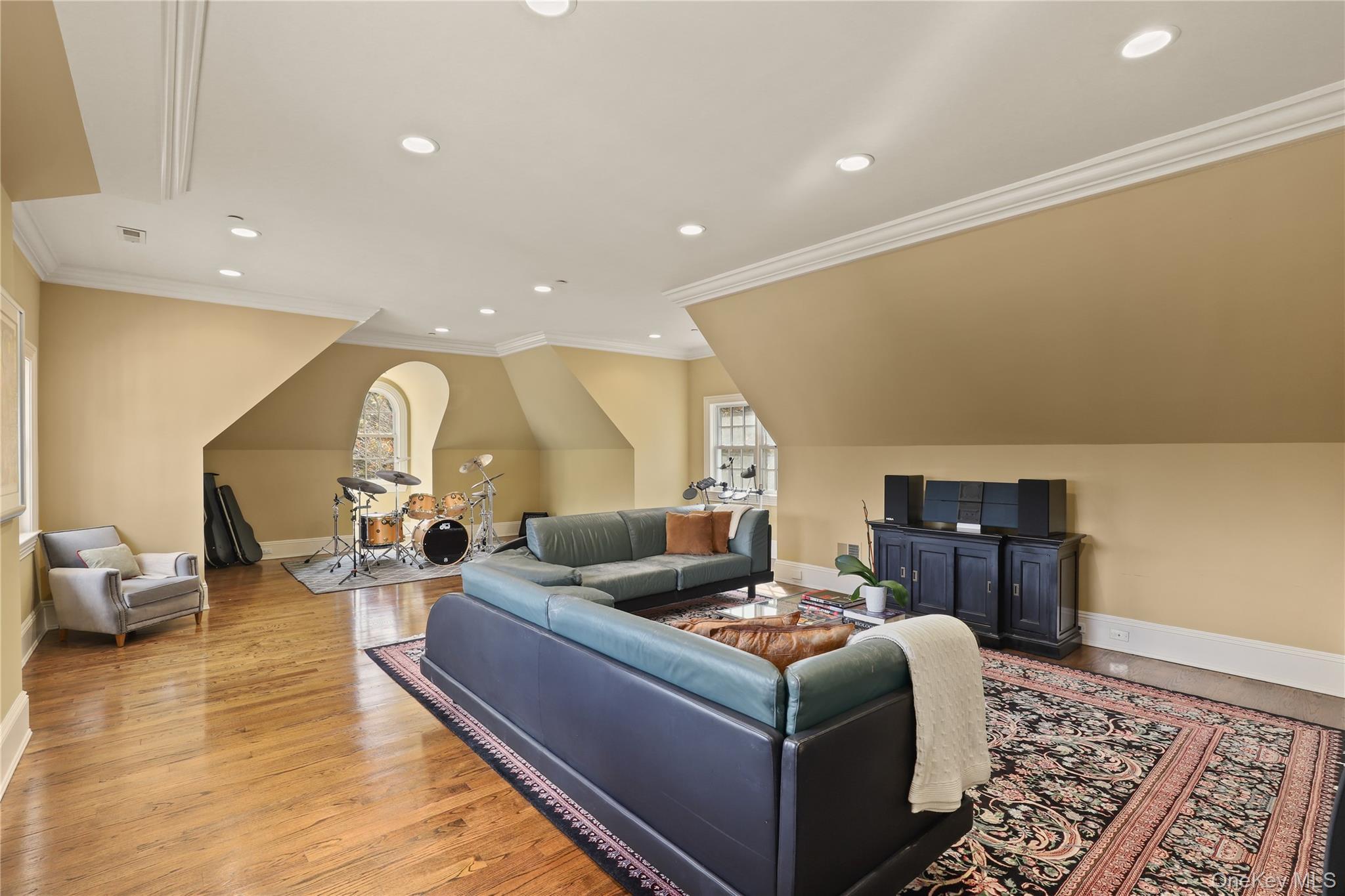 Single Family Brook View Westchester County, NY 10580, MLS-914916-35